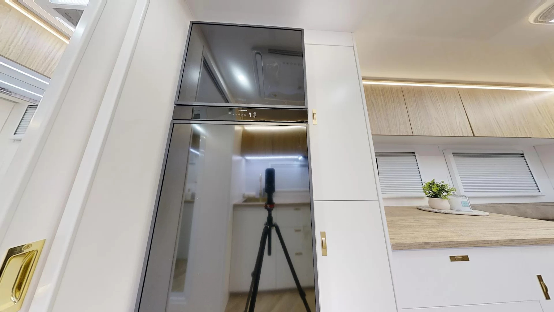 NEW 2026 ATLAS CARAVANS RVX caravan