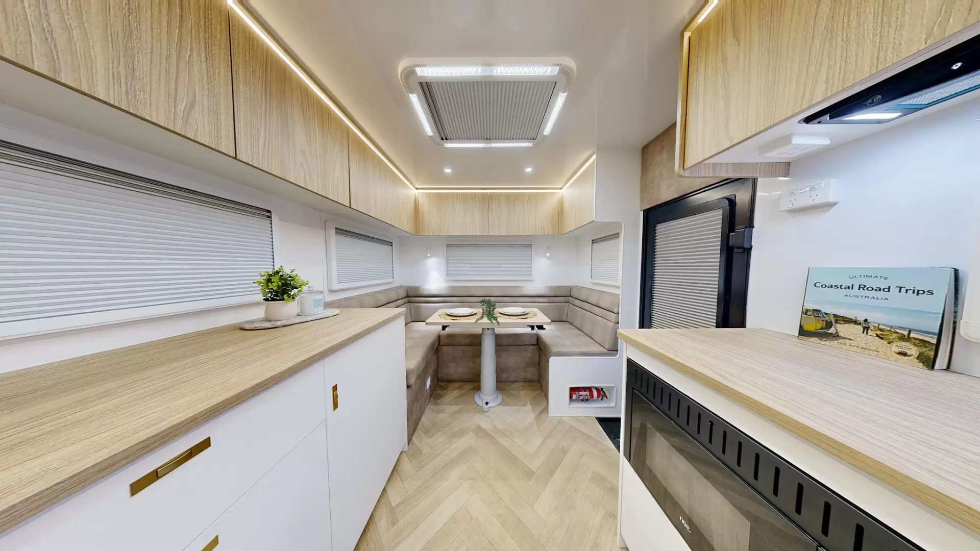 NEW 2026 ATLAS CARAVANS RVX