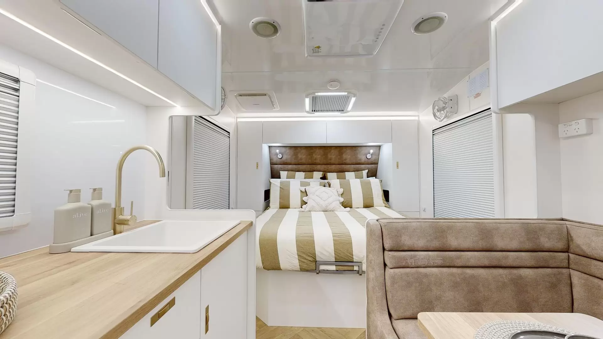 NEW 2026 ATLAS CARAVANS RVO