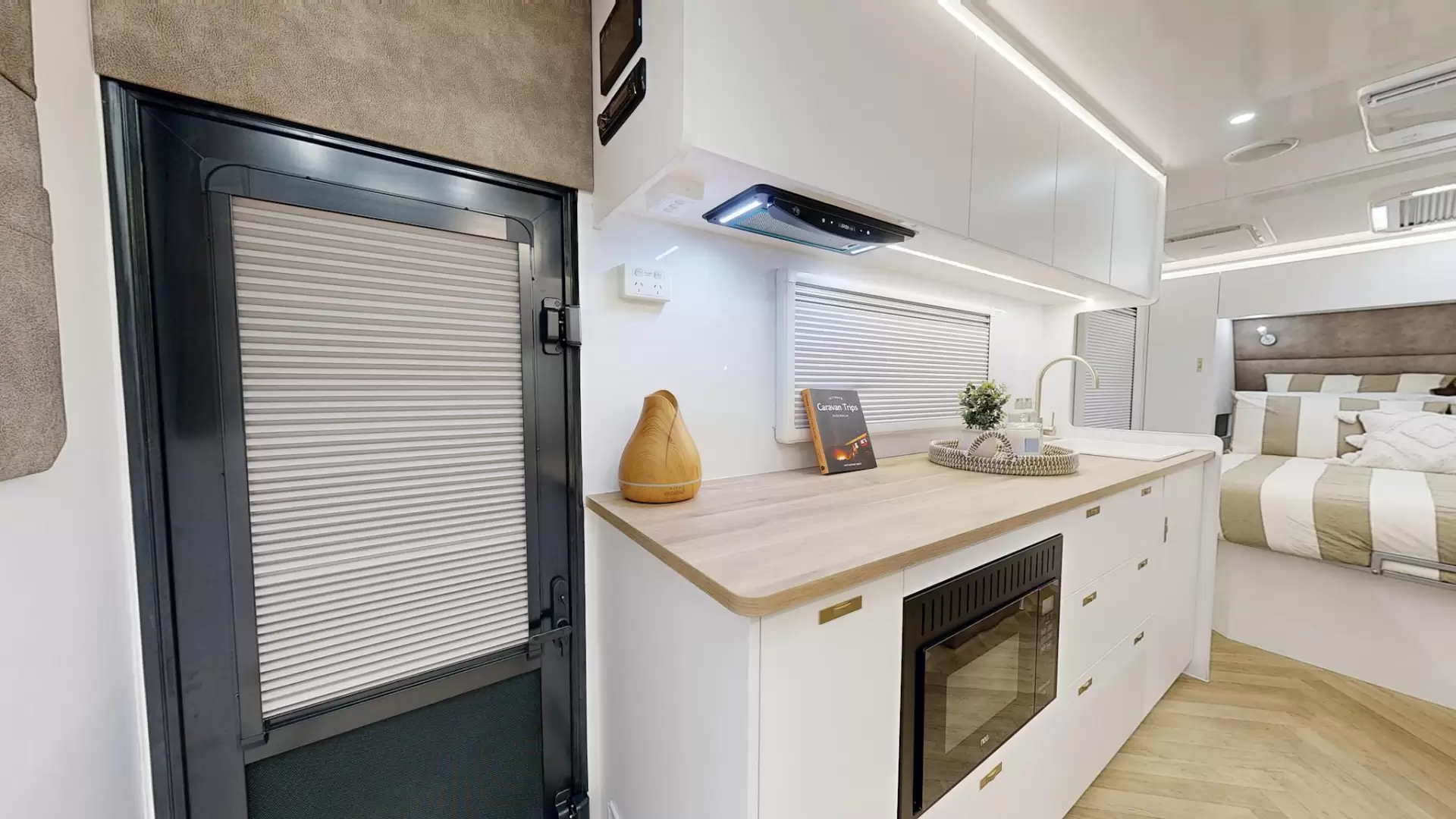 NEW 2026 ATLAS CARAVANS RVO