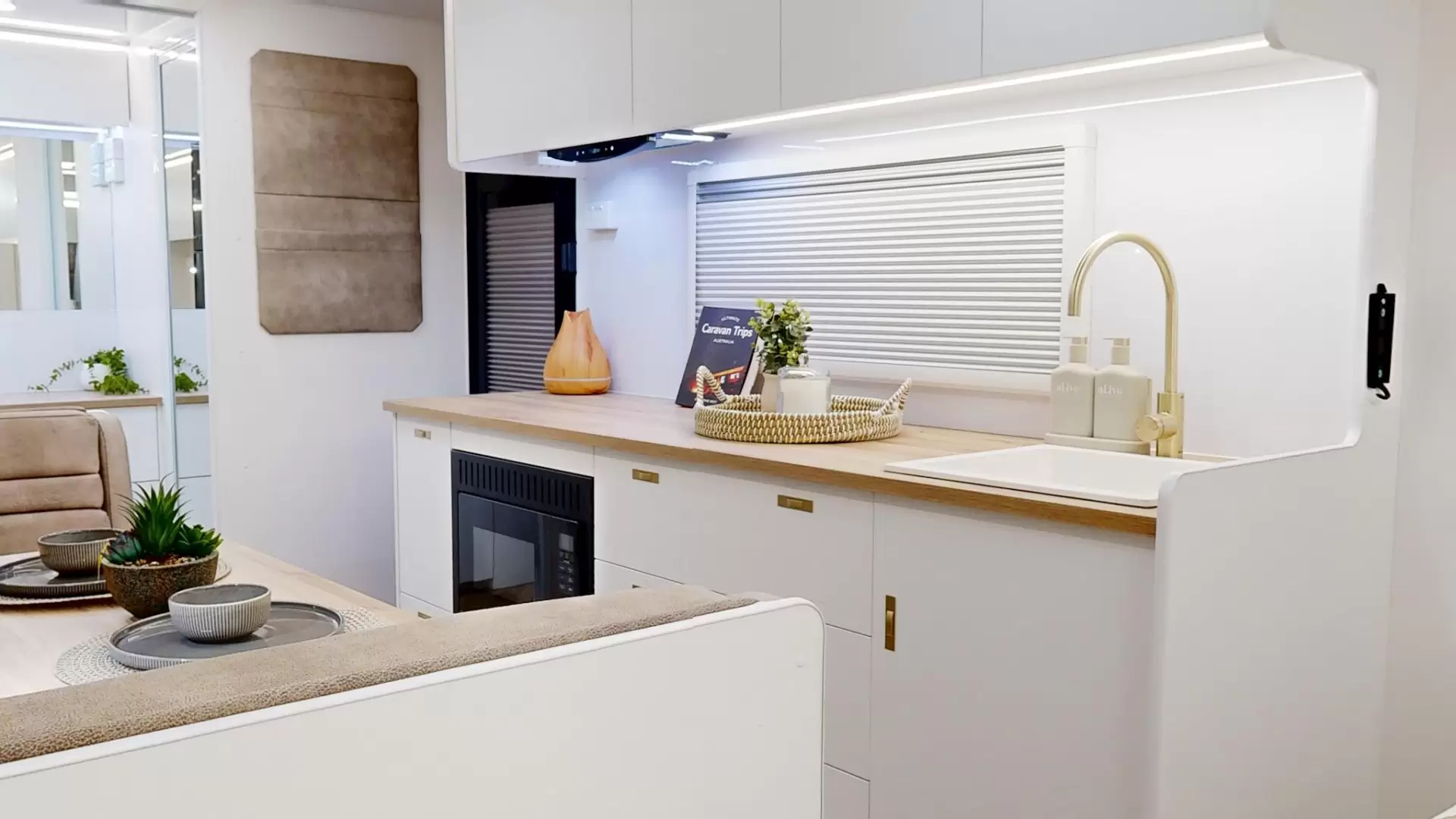 NEW 2026 ATLAS CARAVANS RVO