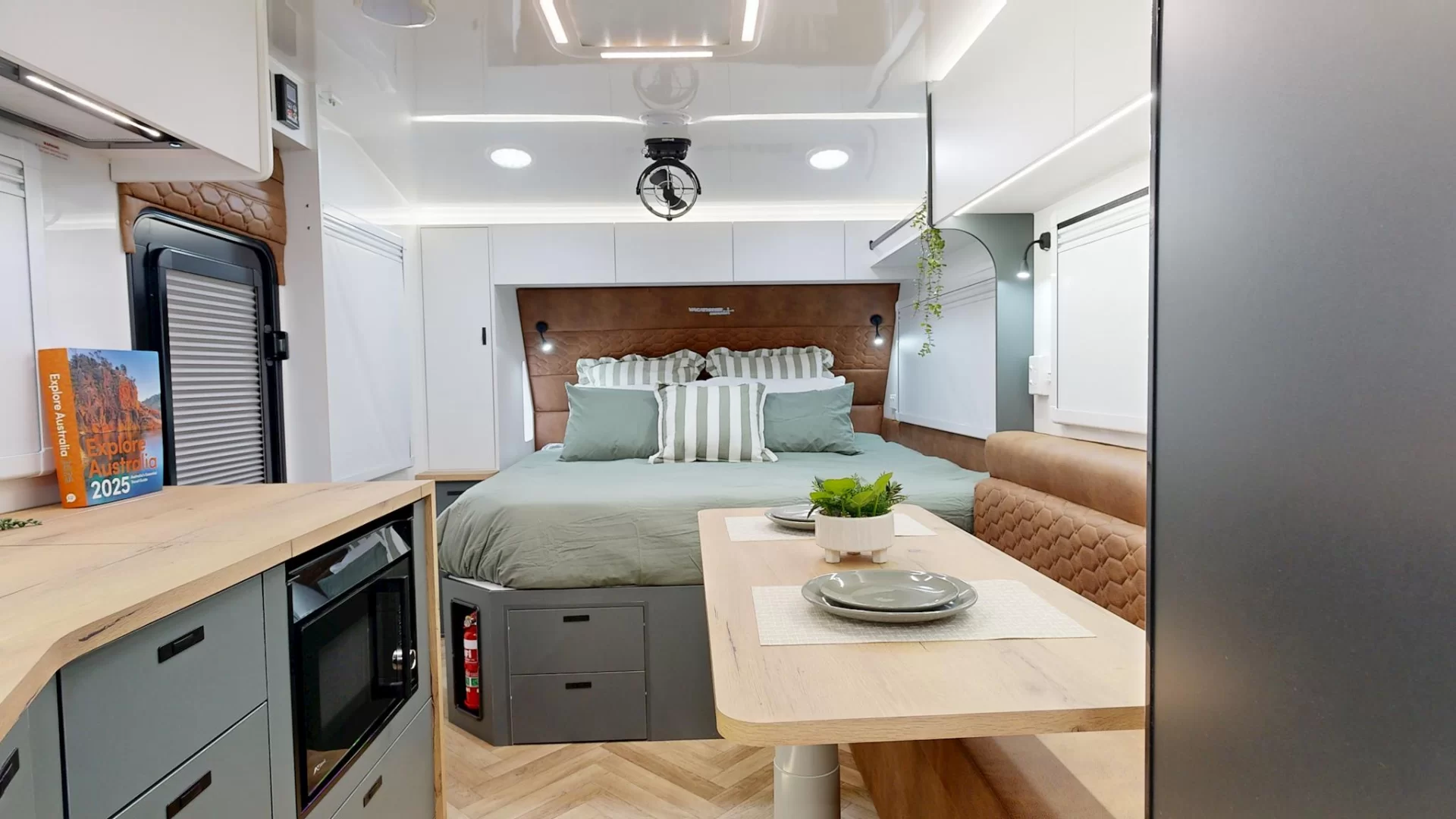 NEW 2026 VACATIONER CARAVANS ENDURA X caravan