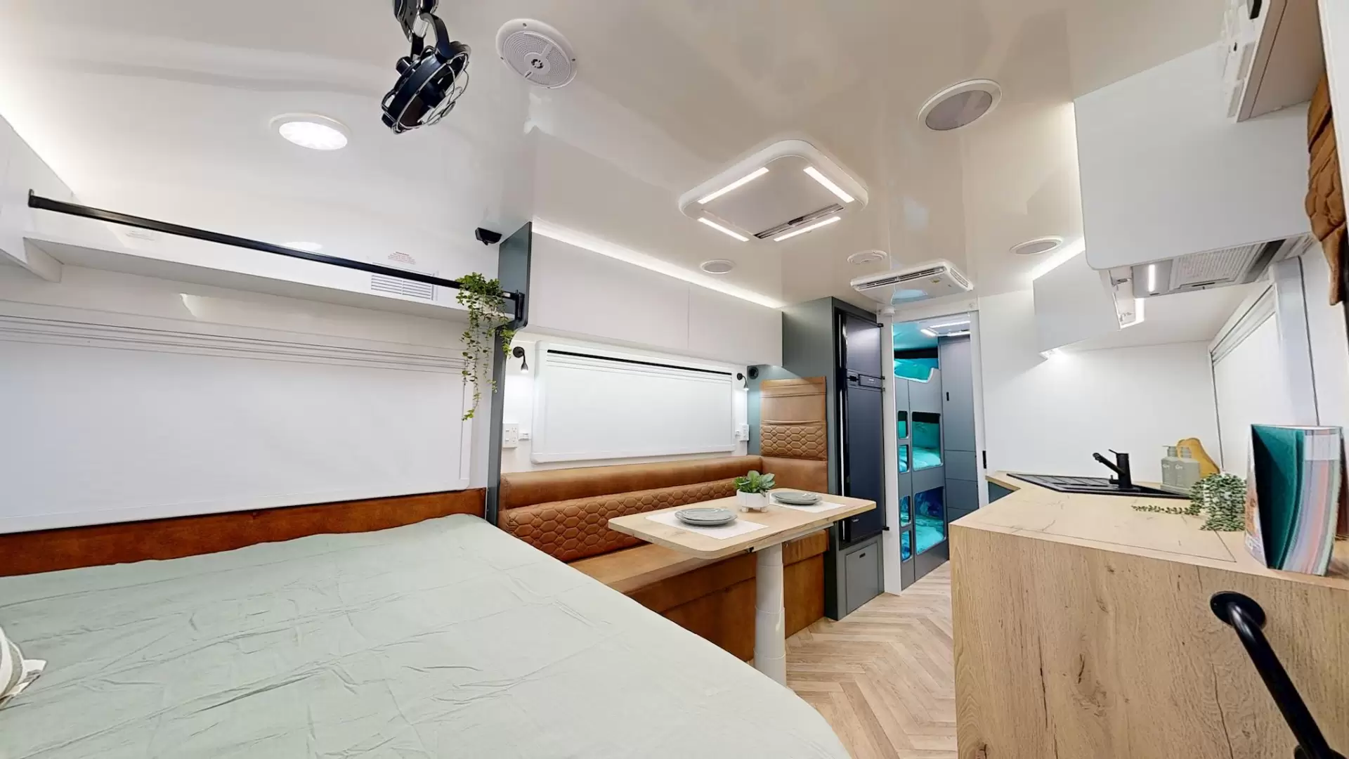 NEW 2026 VACATIONER CARAVANS ENDURA X