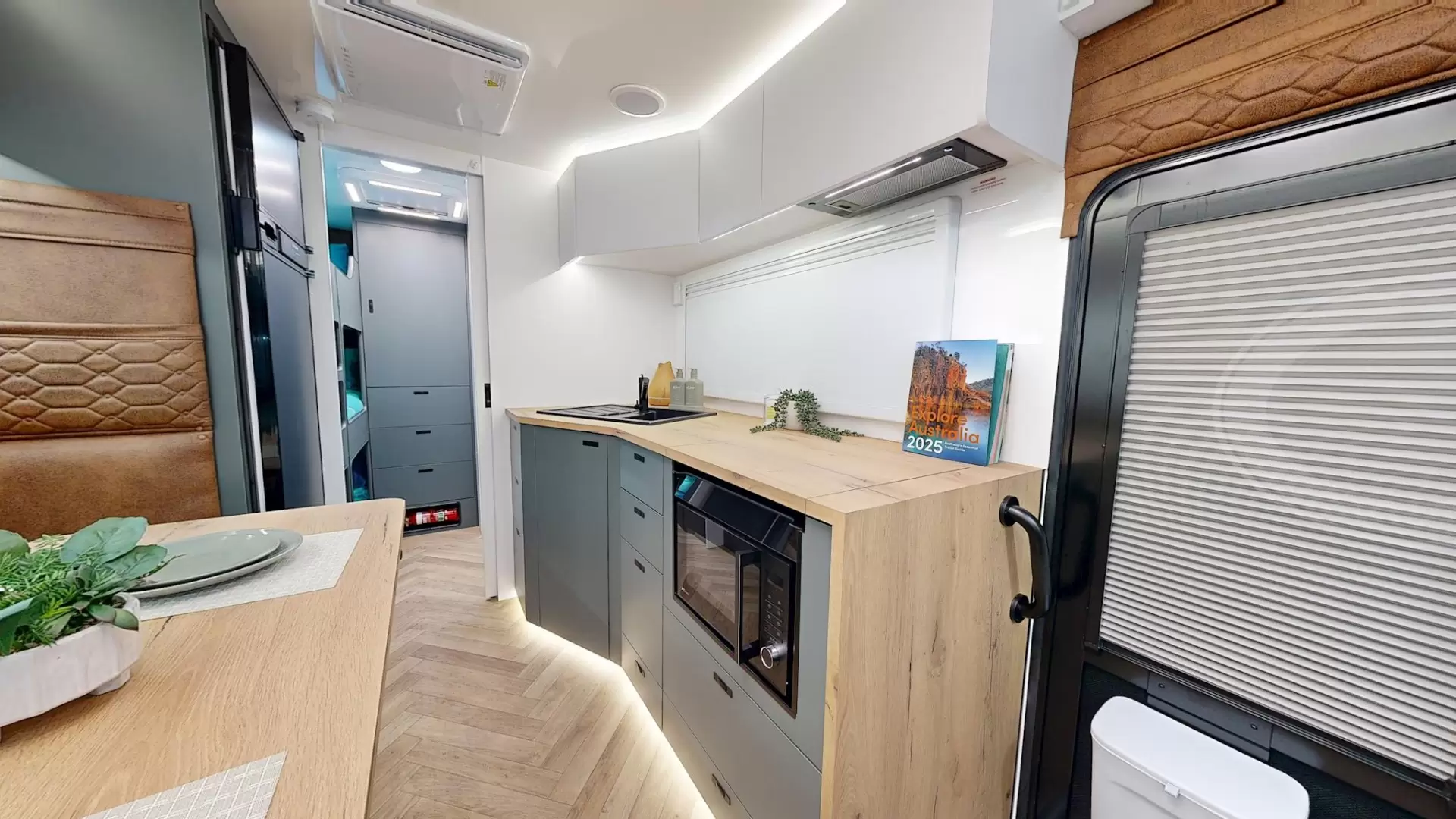 NEW 2026 VACATIONER CARAVANS ENDURA X