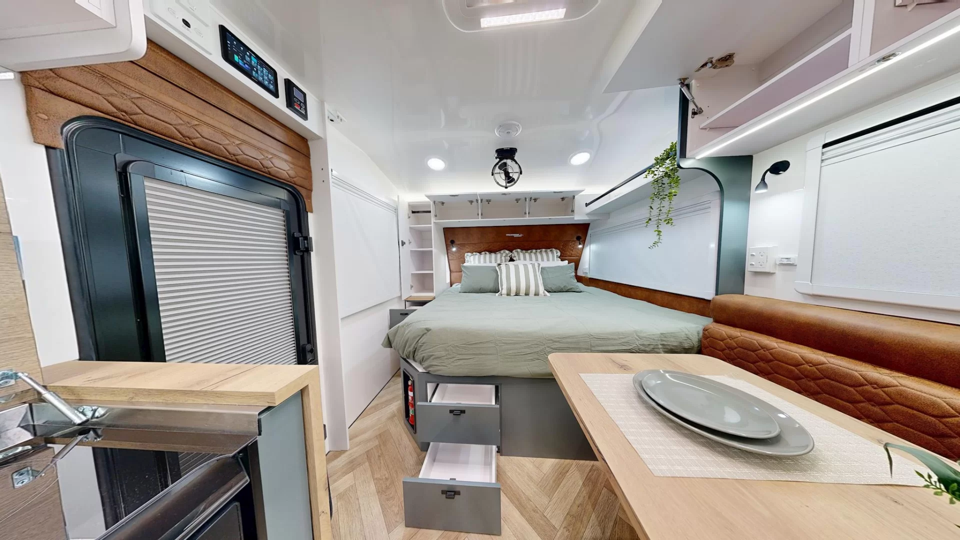 NEW 2026 VACATIONER CARAVANS ENDURA X caravan