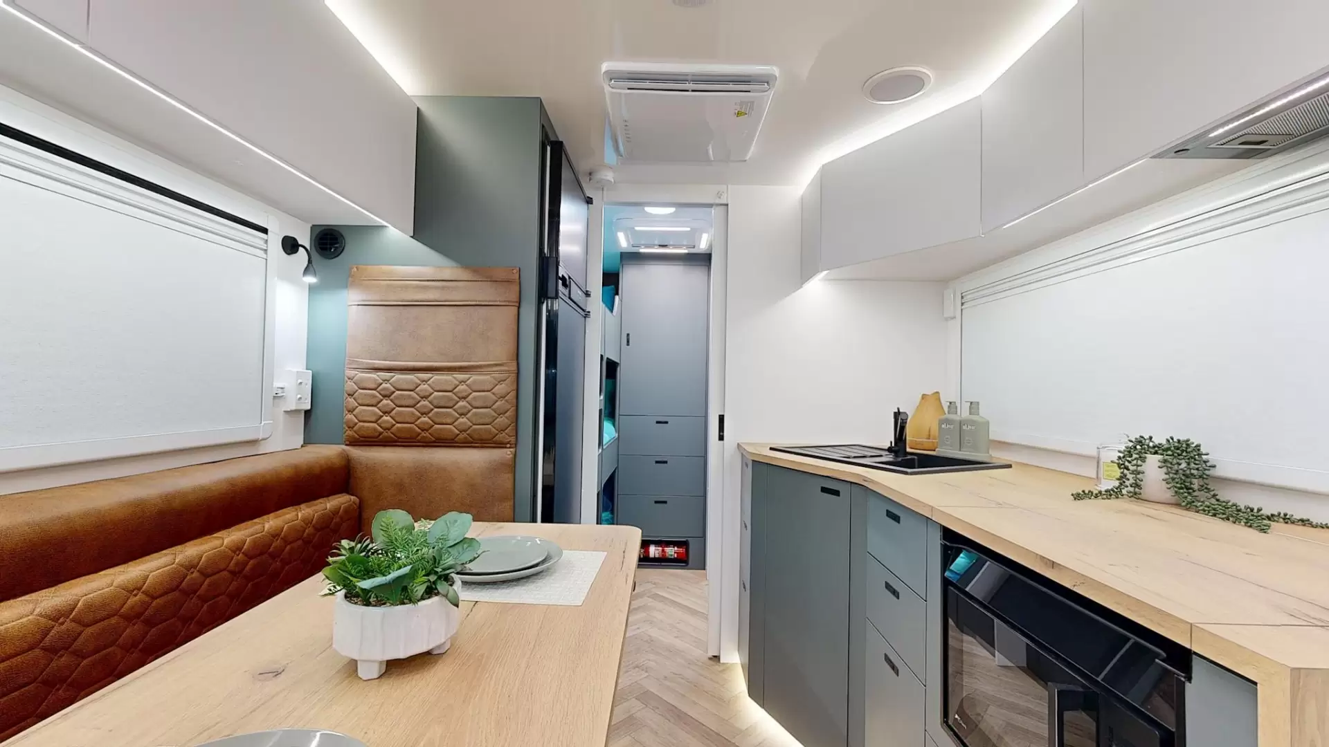 NEW 2026 VACATIONER CARAVANS ENDURA X