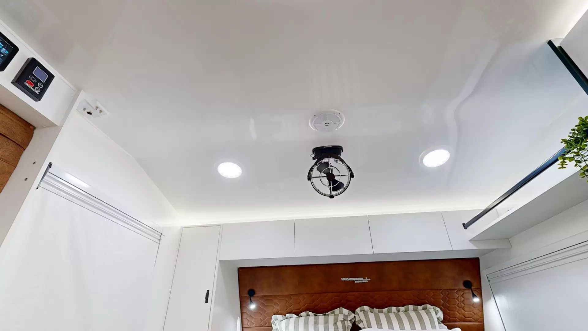 NEW 2026 VACATIONER CARAVANS ENDURA X