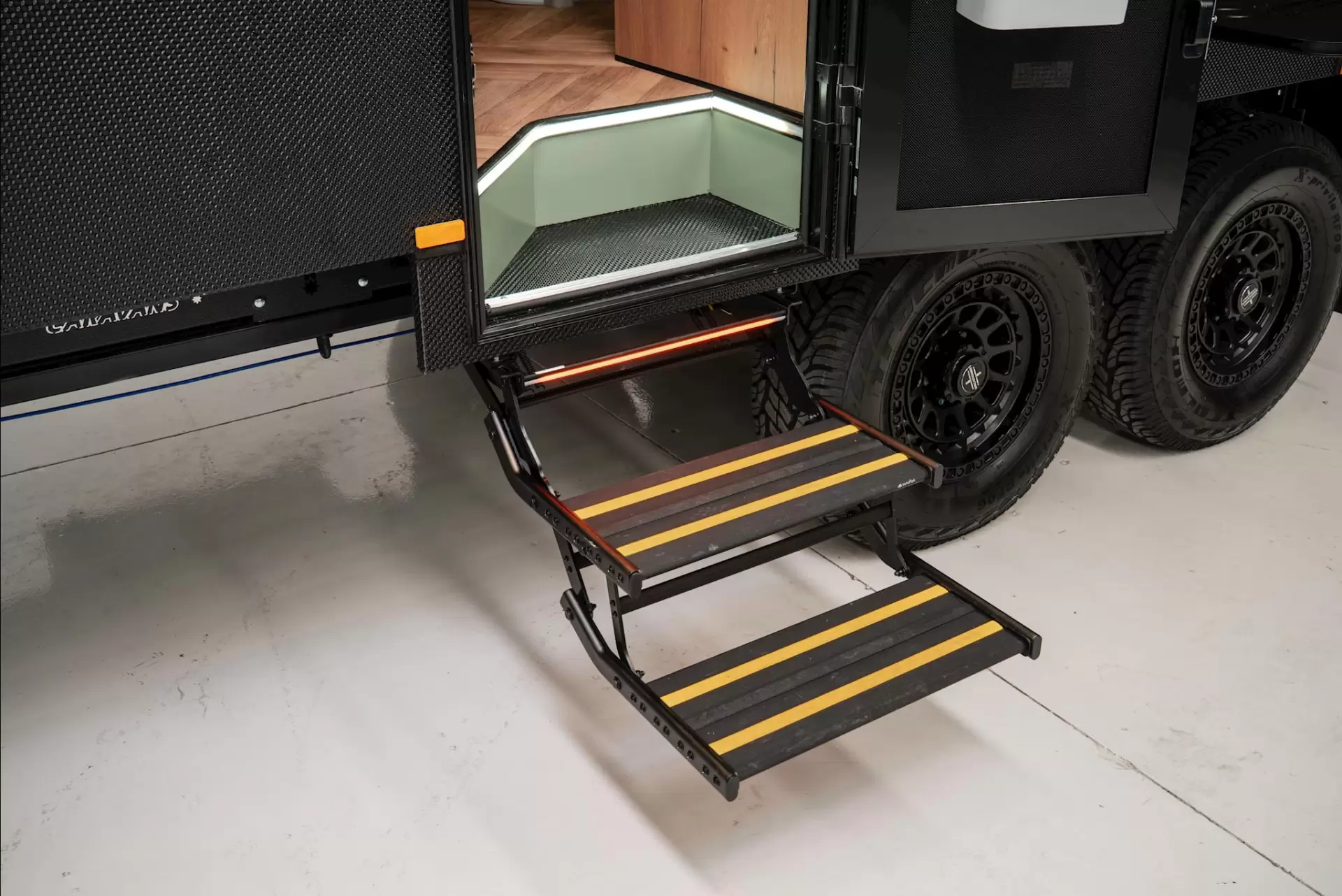 NEW 2026 VACATIONER CARAVANS ENDURA X