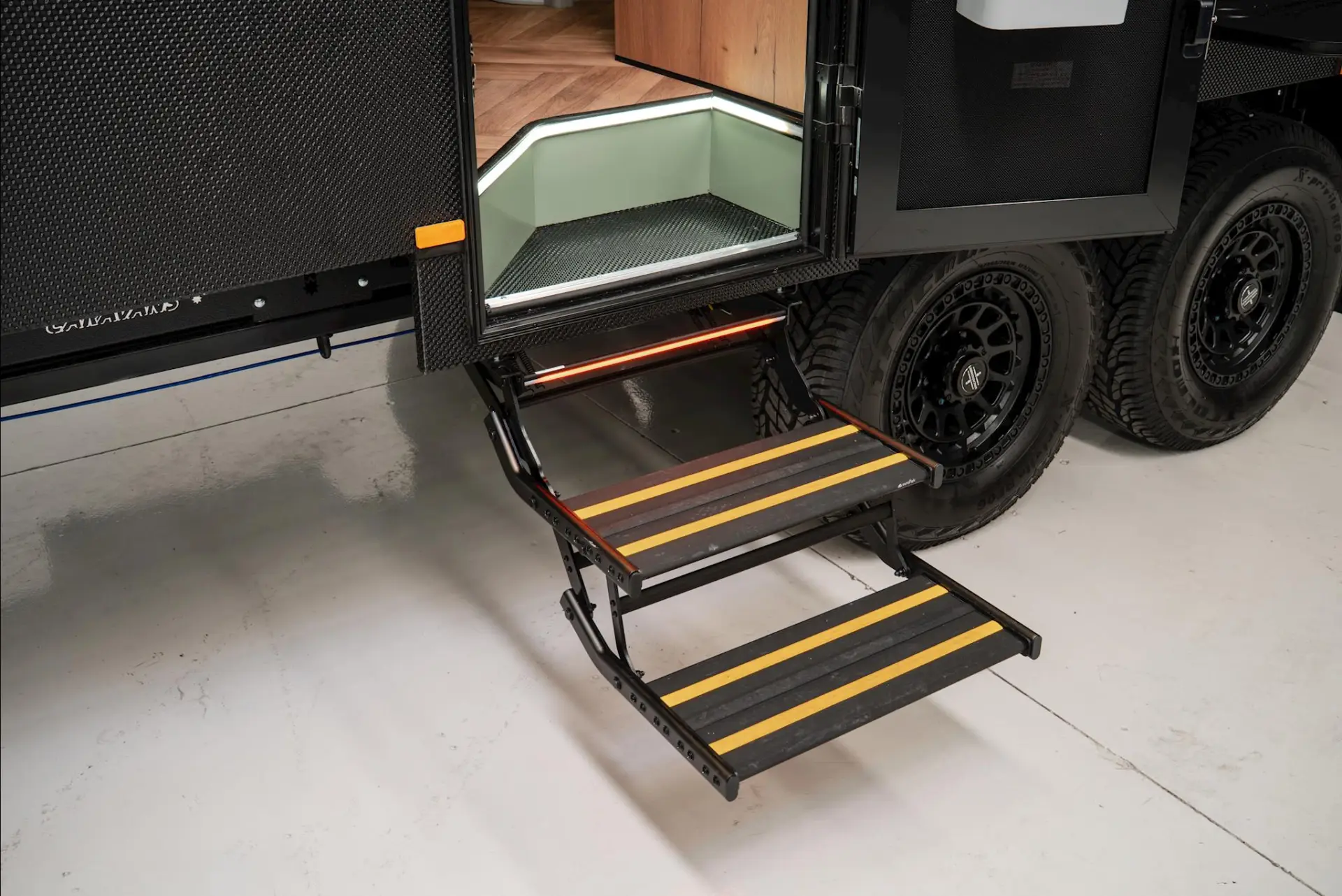 NEW 2026 VACATIONER CARAVANS ENDURA X