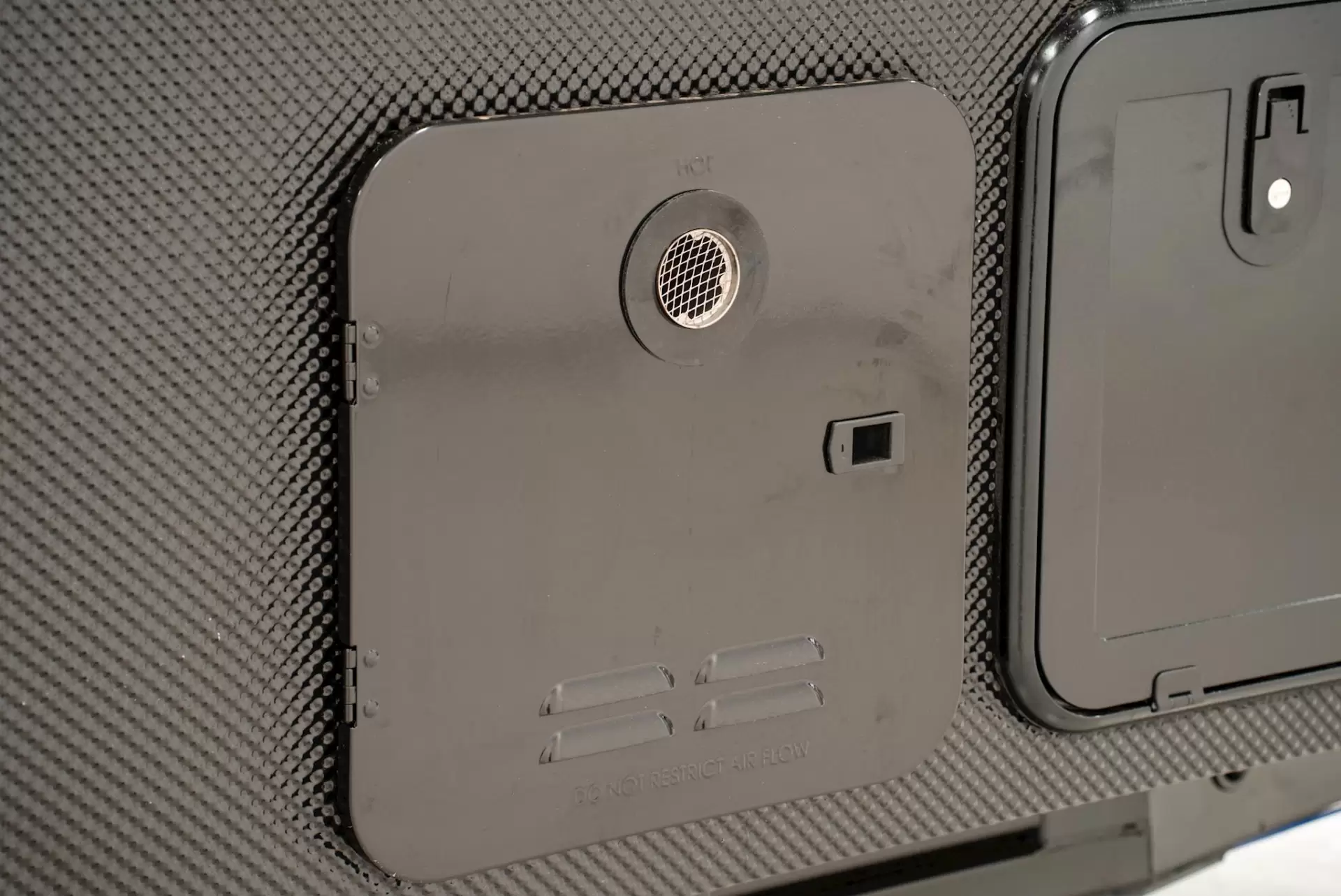 NEW 2026 VACATIONER CARAVANS ENDURA X