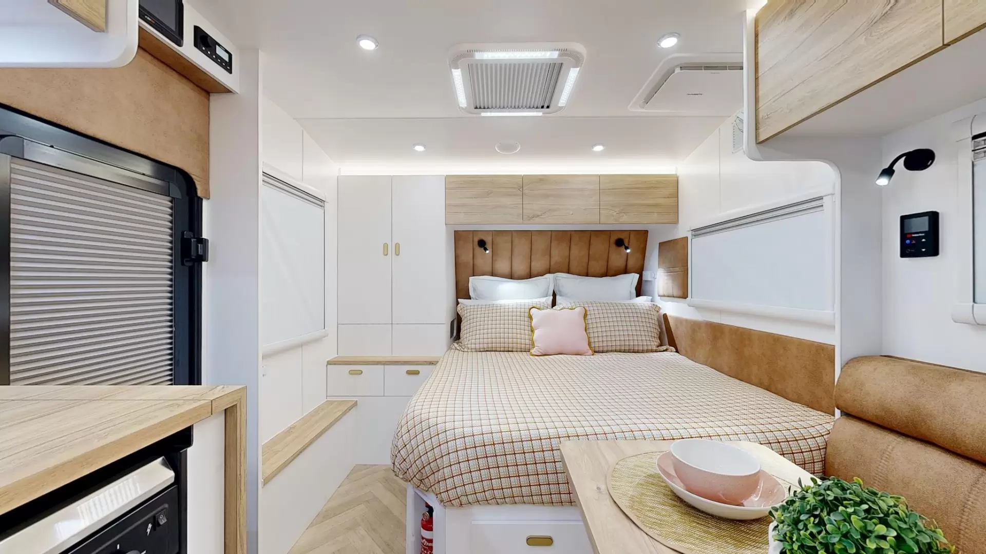 NEW 2026 RADIANT CARAVANS OUTBACK