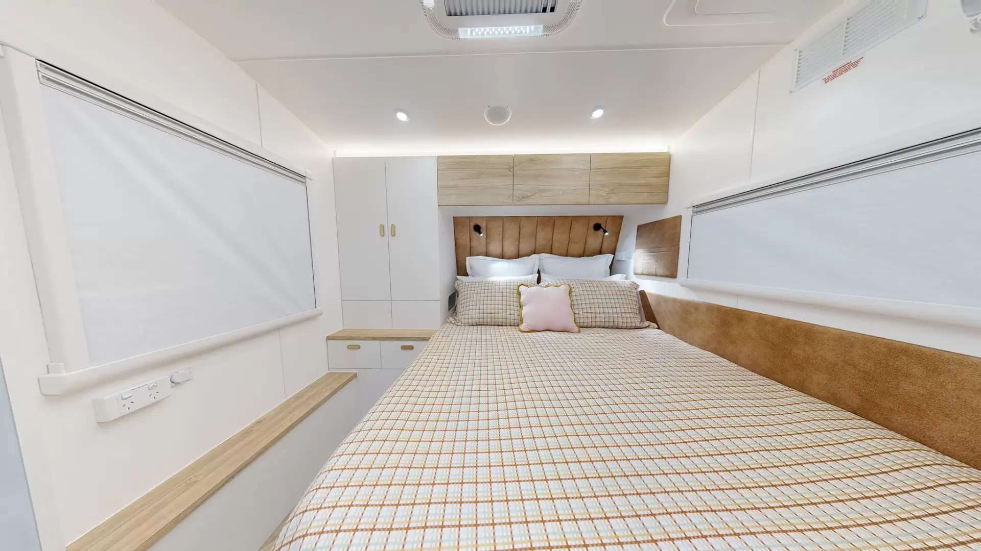 NEW 2026 RADIANT CARAVANS OUTBACK