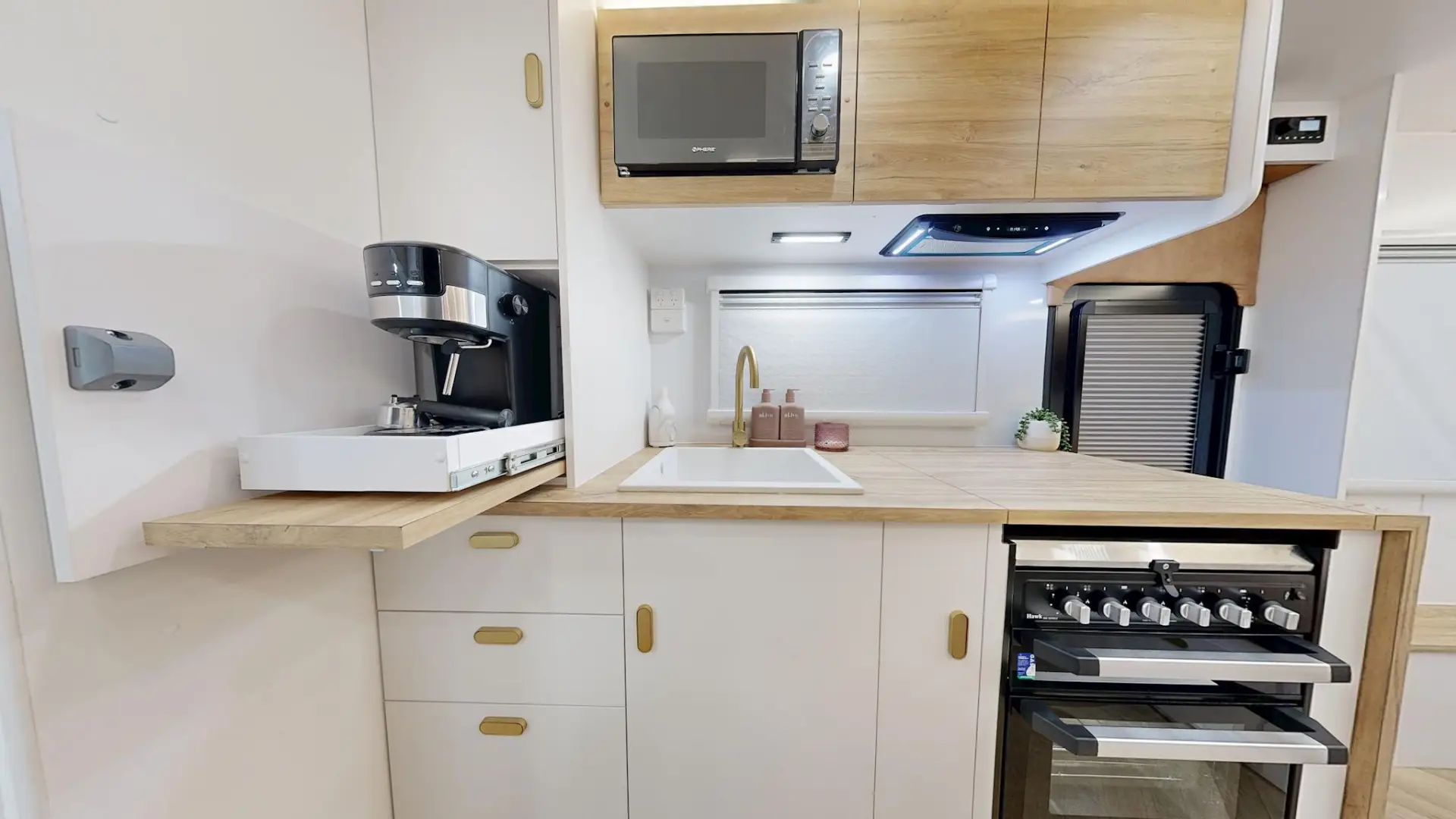 NEW 2026 RADIANT CARAVANS OUTBACK