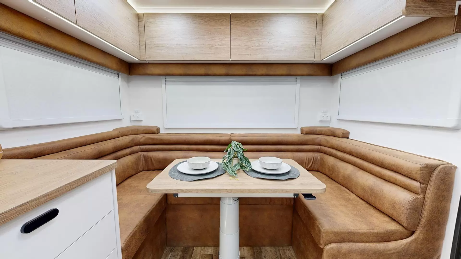 NEW 2026 OZVENTURE CARAVANS OV COMPOSITE