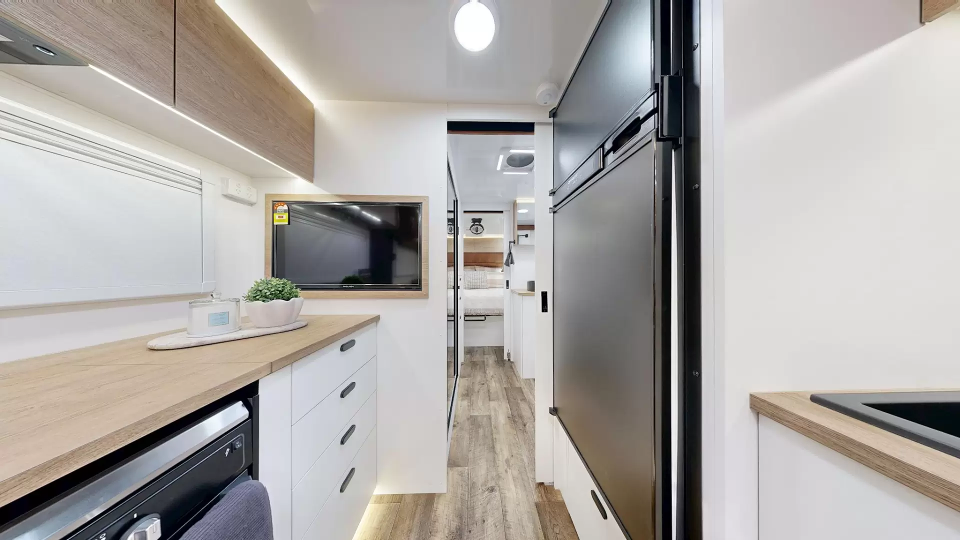 NEW 2026 OZVENTURE CARAVANS OV COMPOSITE