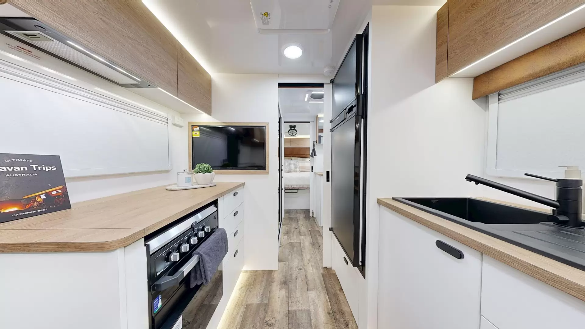 NEW 2026 OZVENTURE CARAVANS OV COMPOSITE