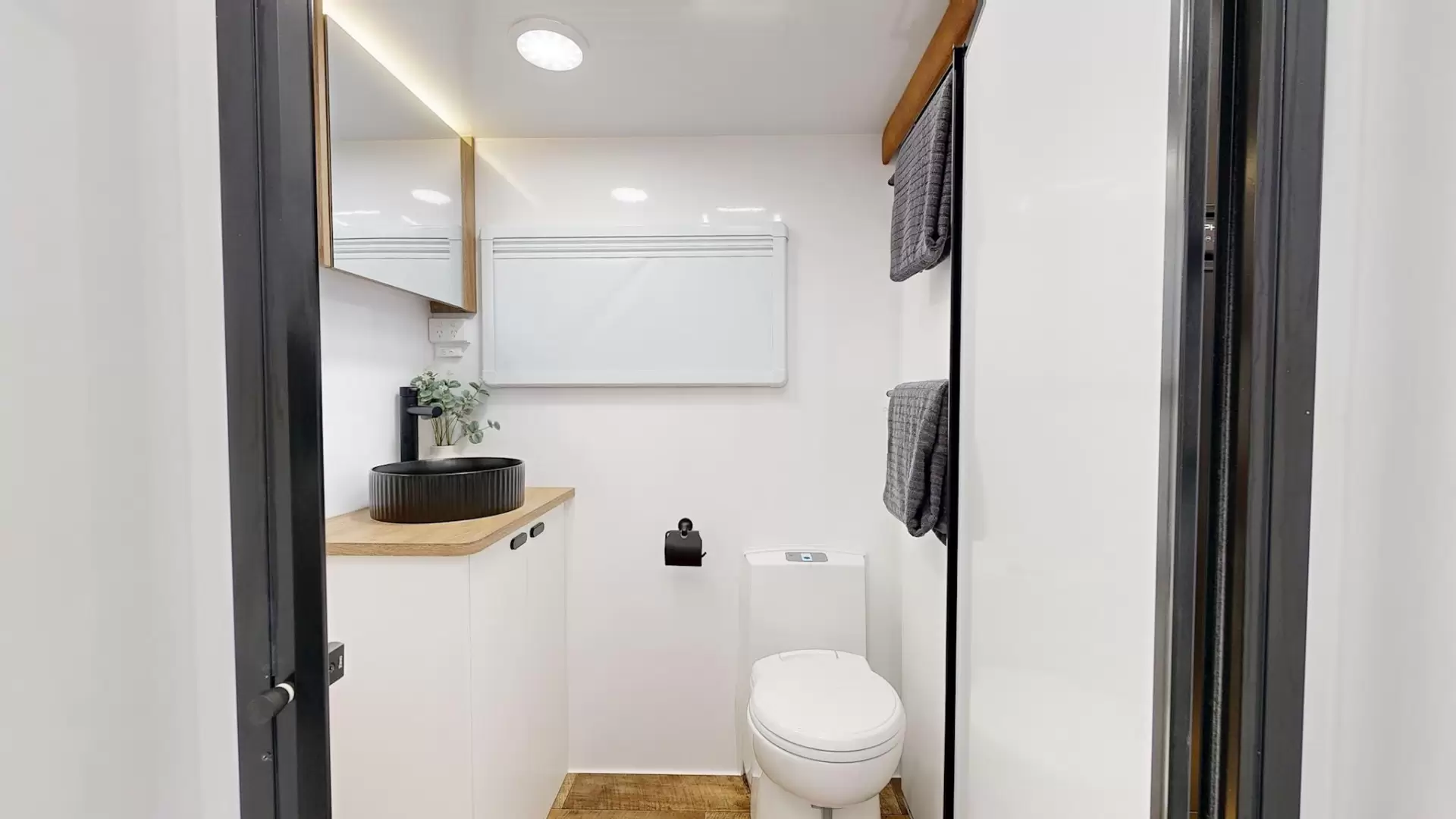 NEW 2026 OZVENTURE CARAVANS OV COMPOSITE