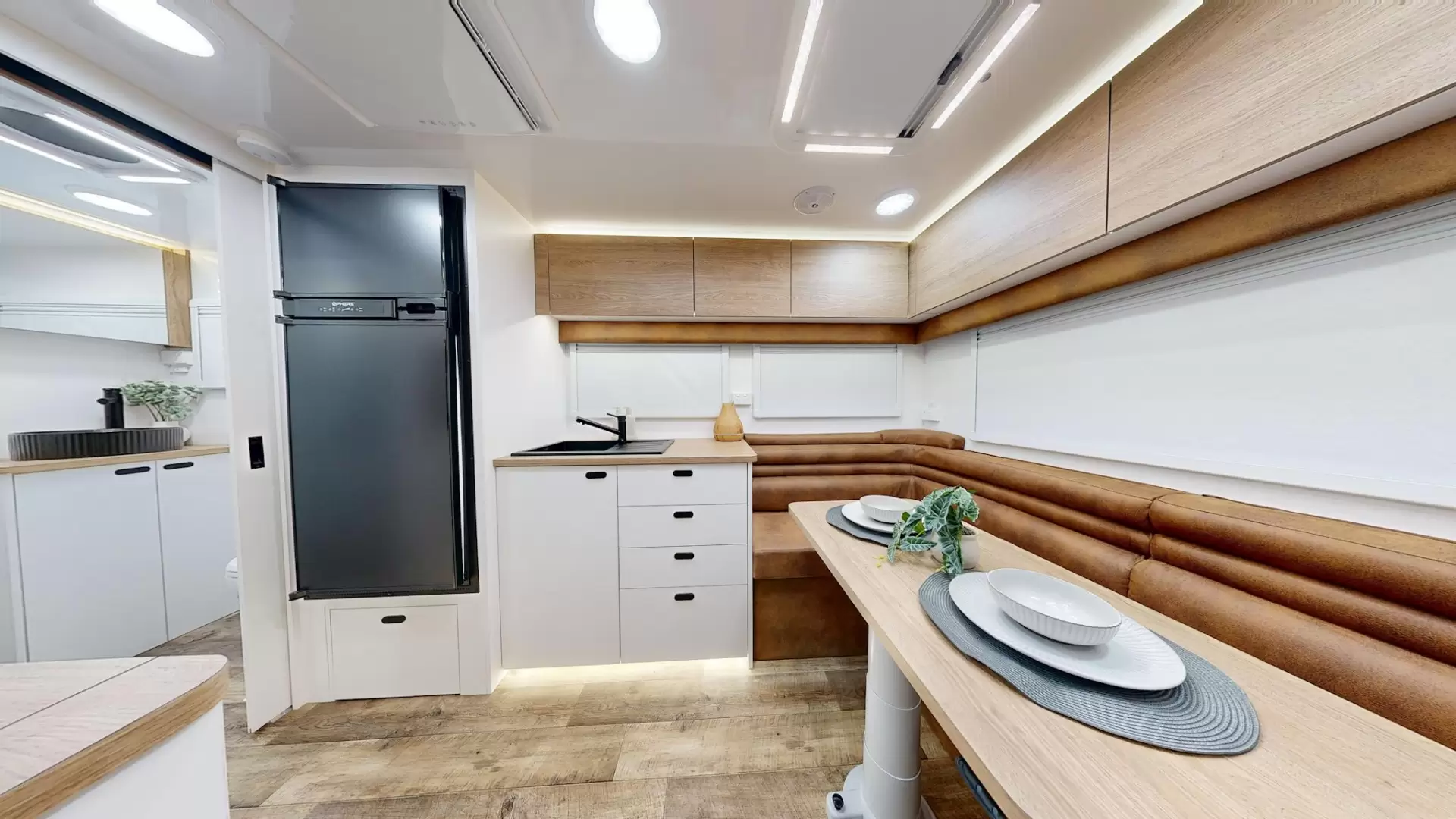 NEW 2026 OZVENTURE CARAVANS OV COMPOSITE