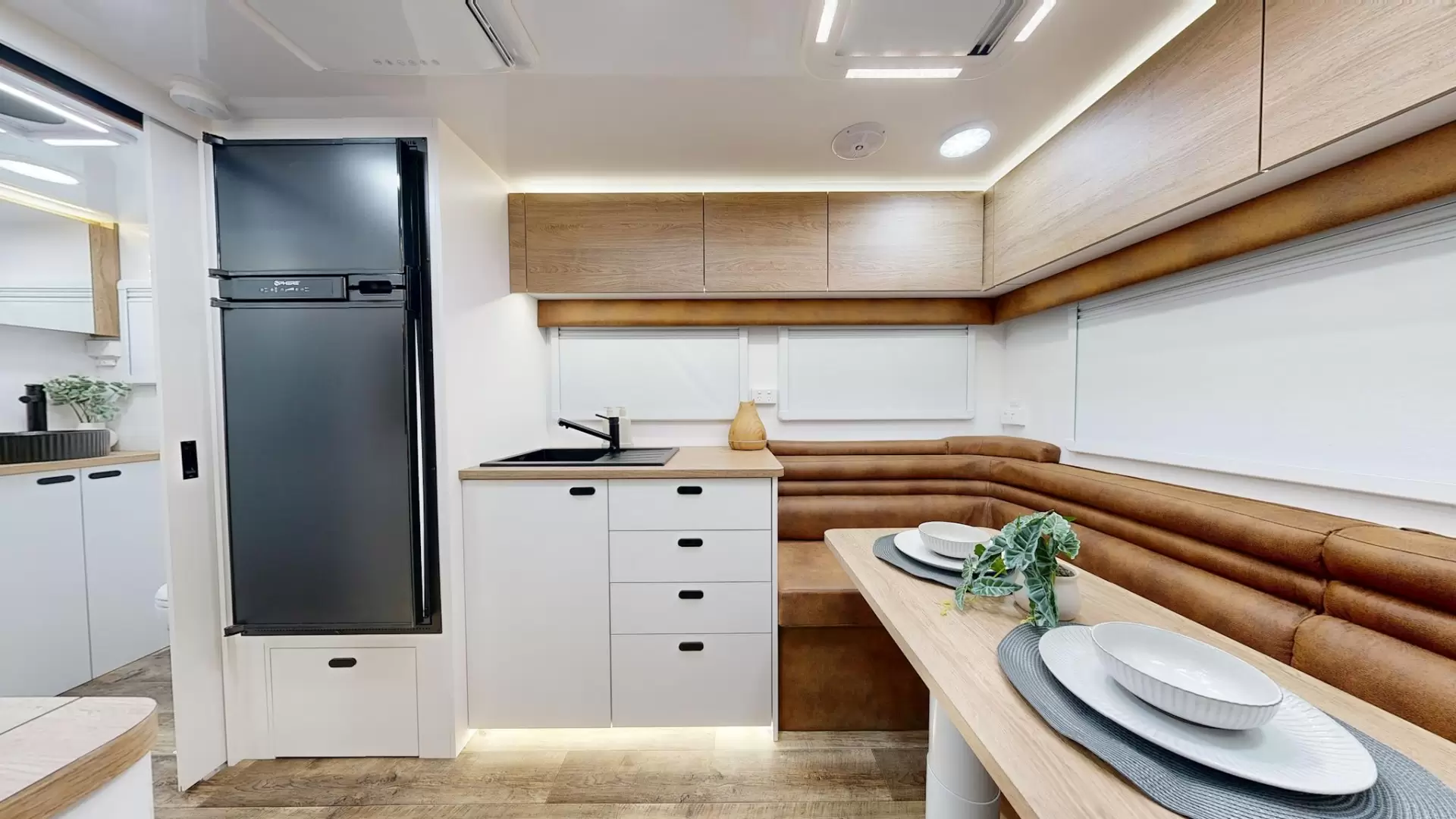 NEW 2026 OZVENTURE CARAVANS OV COMPOSITE
