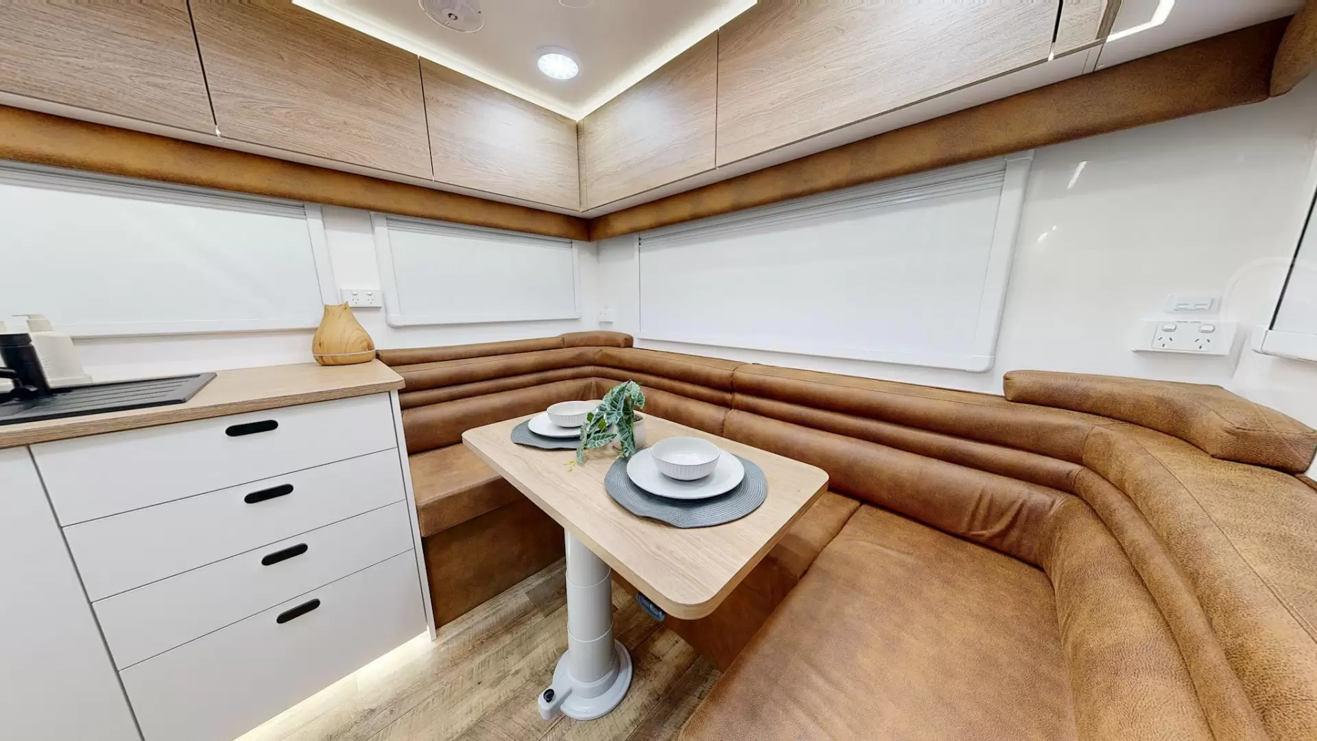 NEW 2026 OZVENTURE CARAVANS OV COMPOSITE