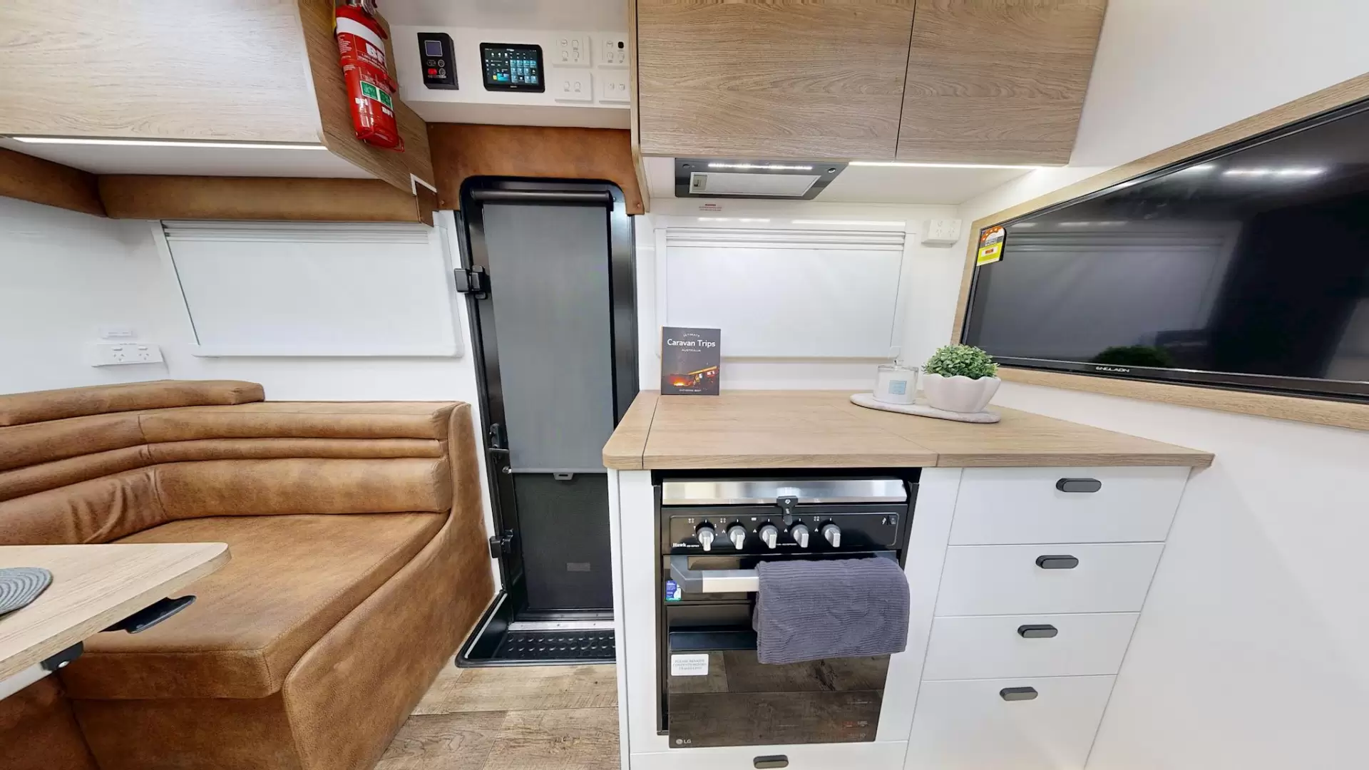 NEW 2026 OZVENTURE CARAVANS OV COMPOSITE