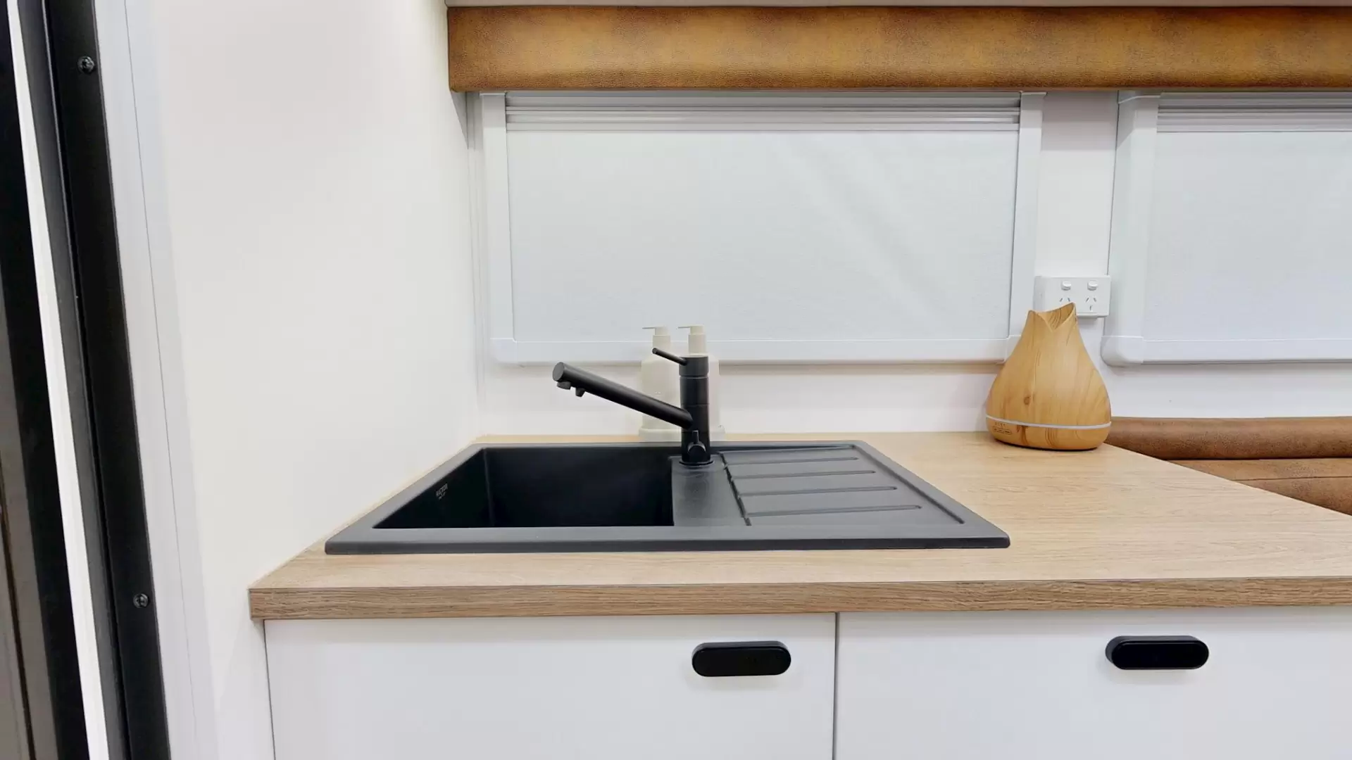 NEW 2026 OZVENTURE CARAVANS OVC