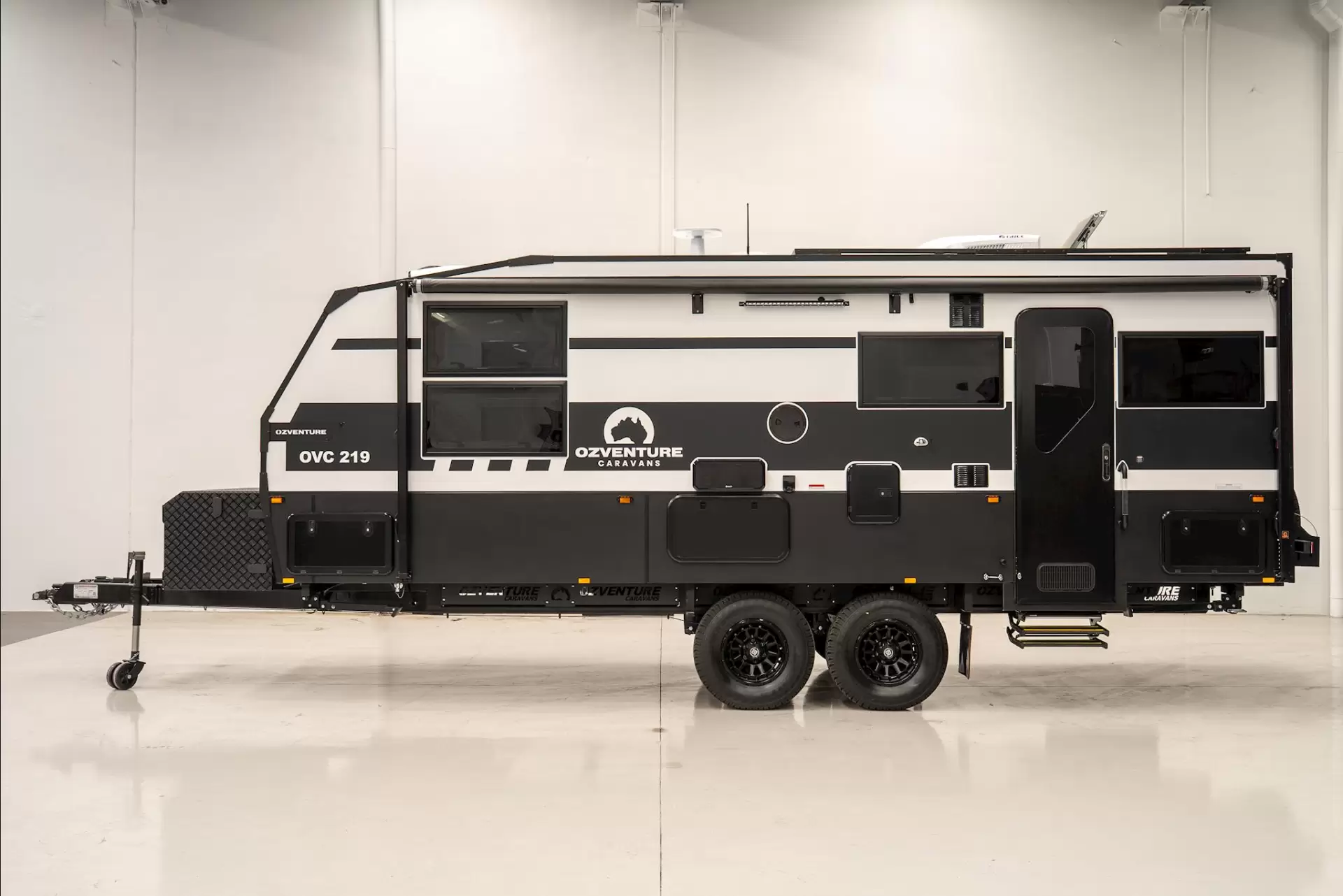 NEW 2026 OZVENTURE CARAVANS OV COMPOSITE