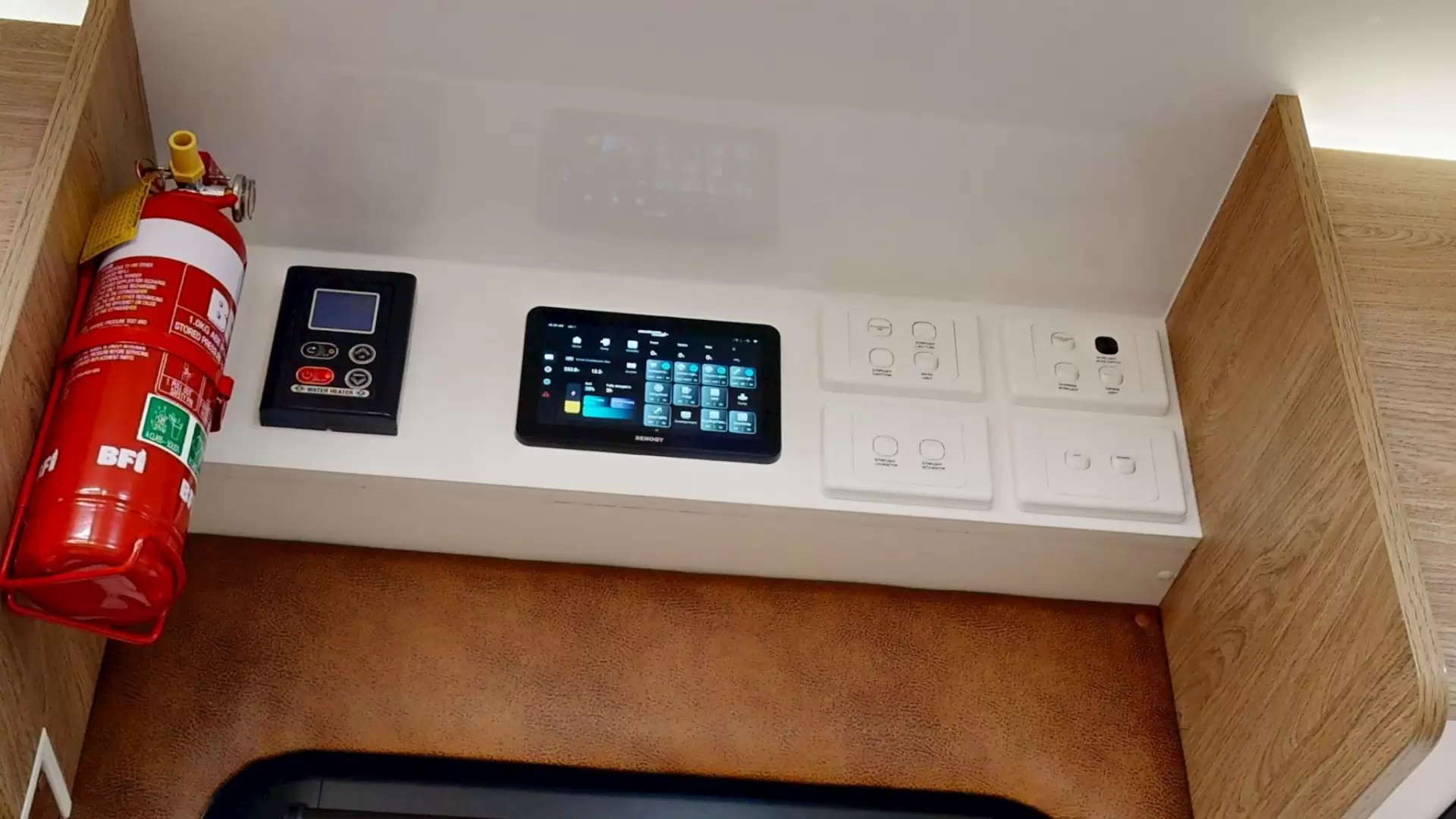 NEW 2026 OZVENTURE CARAVANS OV COMPOSITE