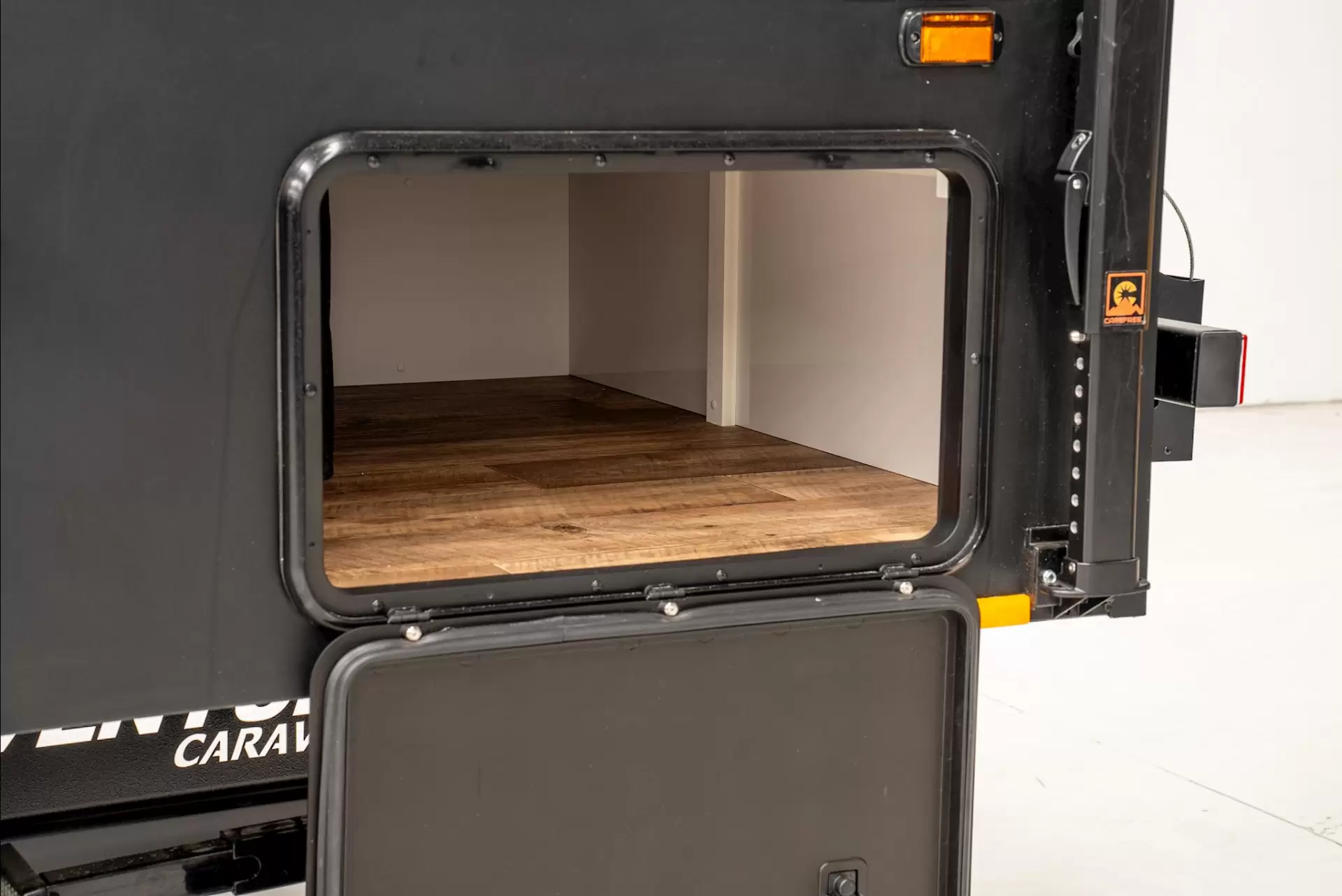 NEW 2026 OZVENTURE CARAVANS OV COMPOSITE