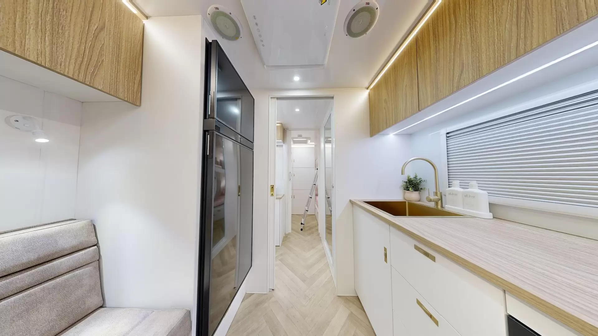 NEW 2026 ATLAS CARAVANS RVX