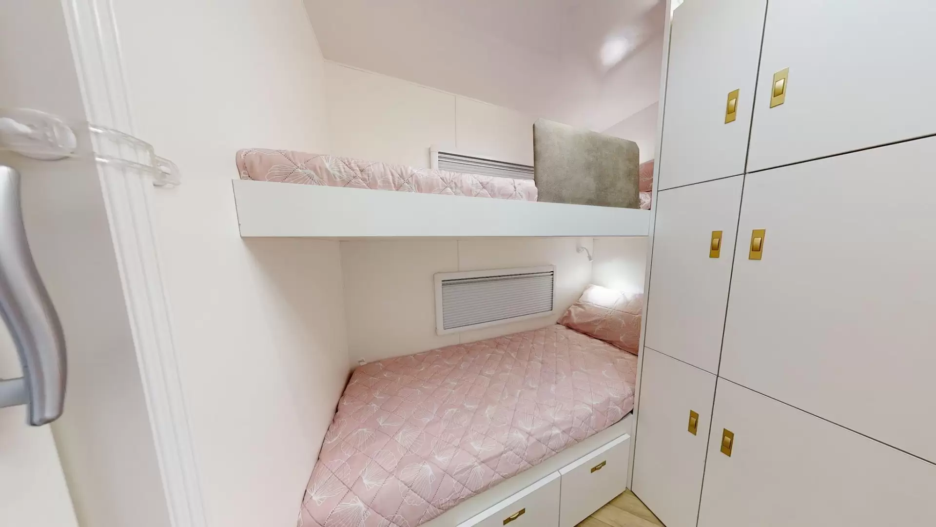 NEW 2026 ATLAS CARAVANS RVX