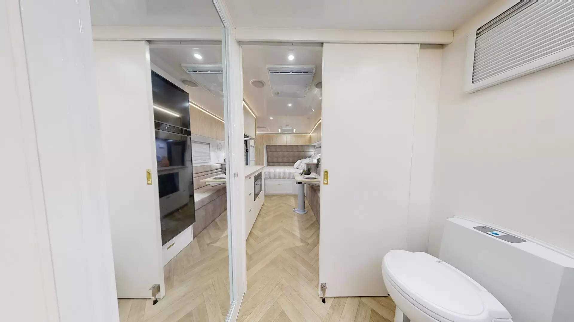 NEW 2026 ATLAS CARAVANS RVX