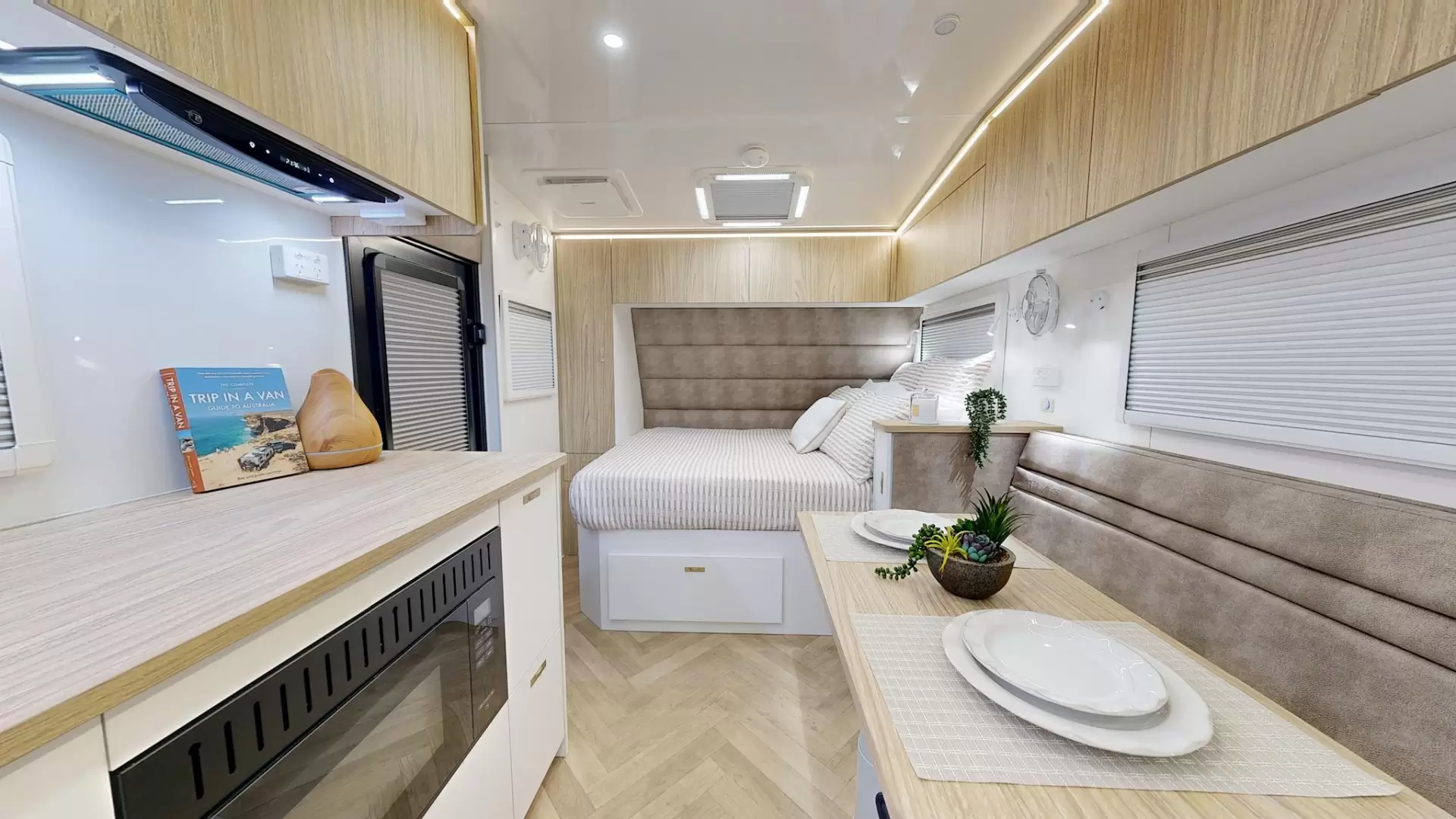 NEW 2026 ATLAS CARAVANS RVX