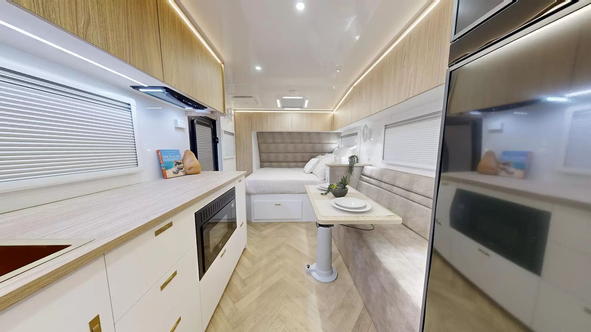 NEW 2026 ATLAS CARAVANS RVX