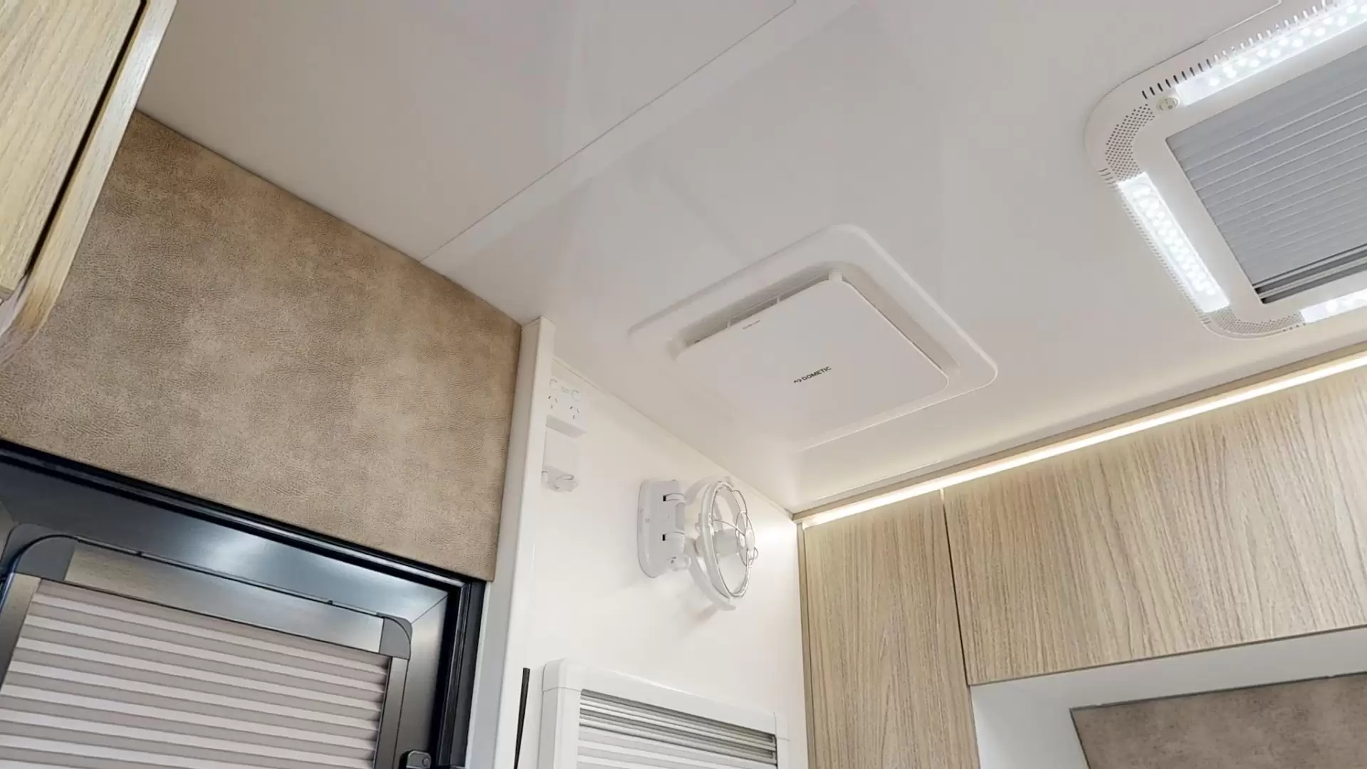 NEW 2026 ATLAS CARAVANS RVX