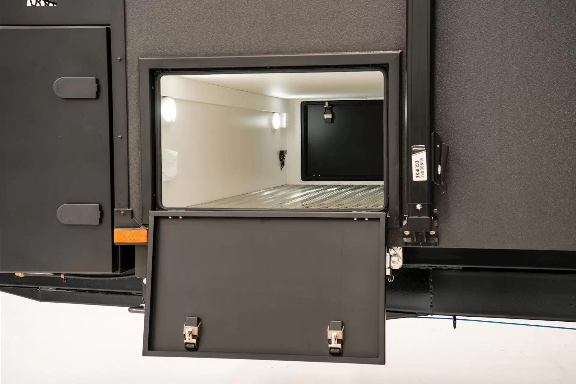 NEW 2026 ATLAS CARAVANS RVX