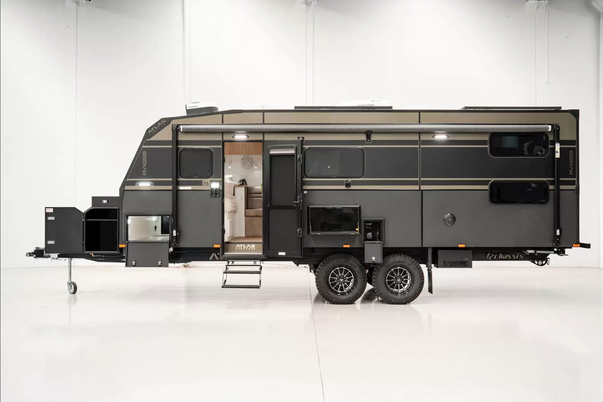 NEW 2026 ATLAS CARAVANS RVX