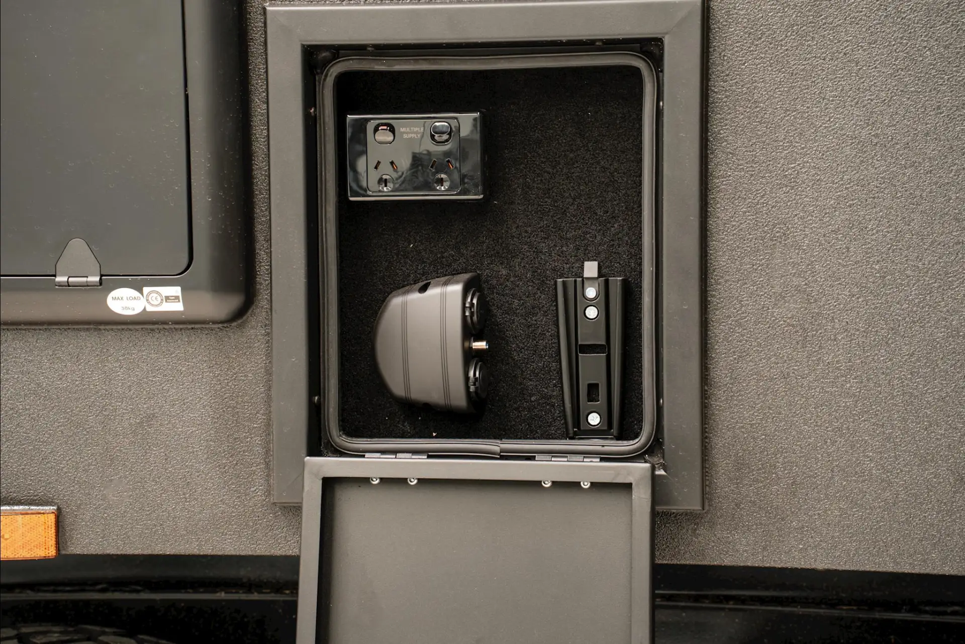 NEW 2026 ATLAS CARAVANS RVX