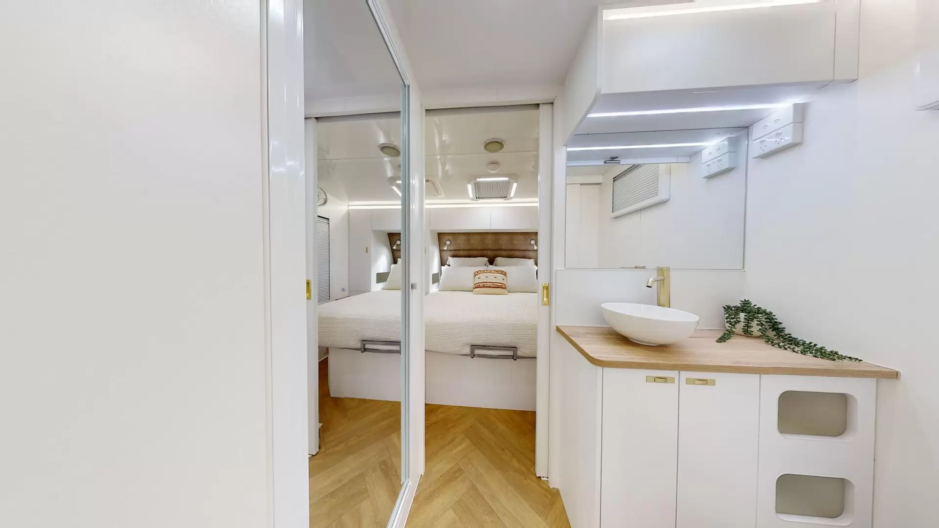 NEW 2026 ATLAS CARAVANS RVO