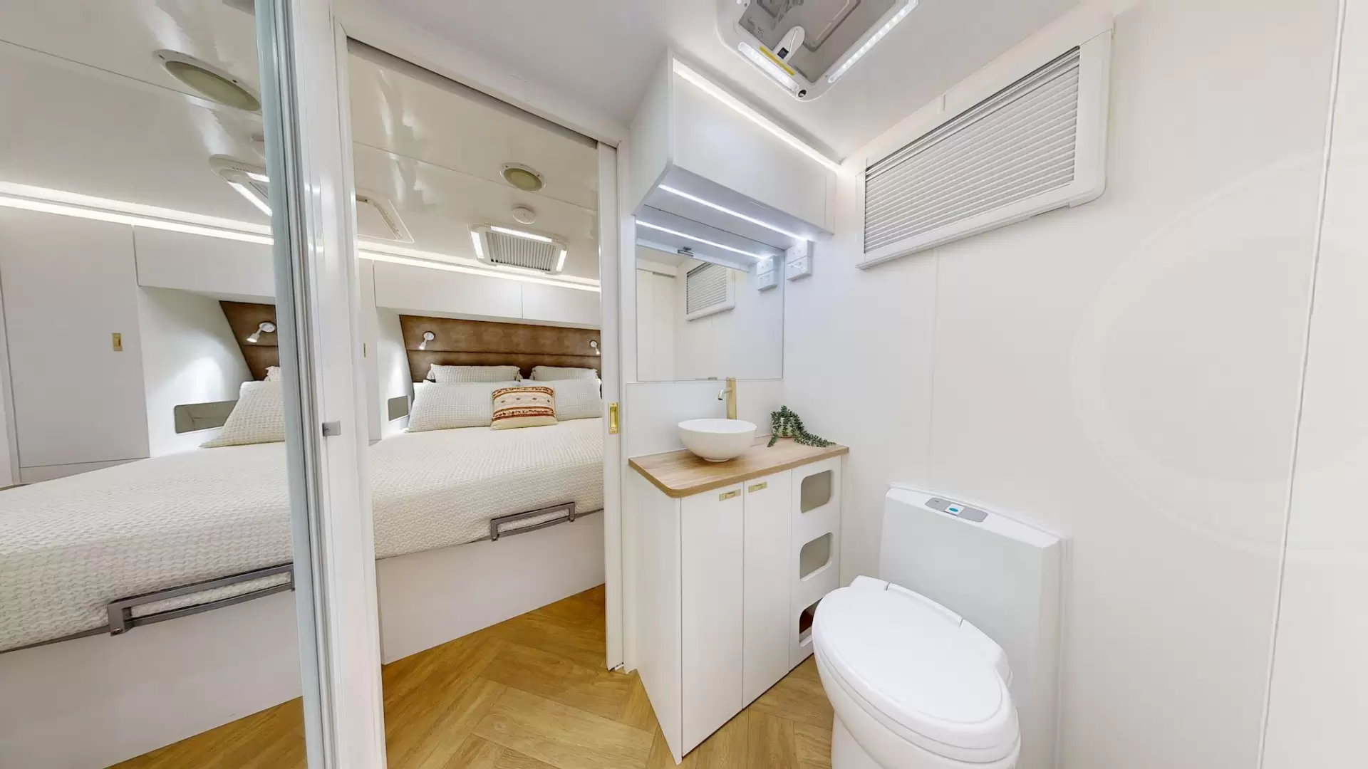 NEW 2026 ATLAS CARAVANS RVO