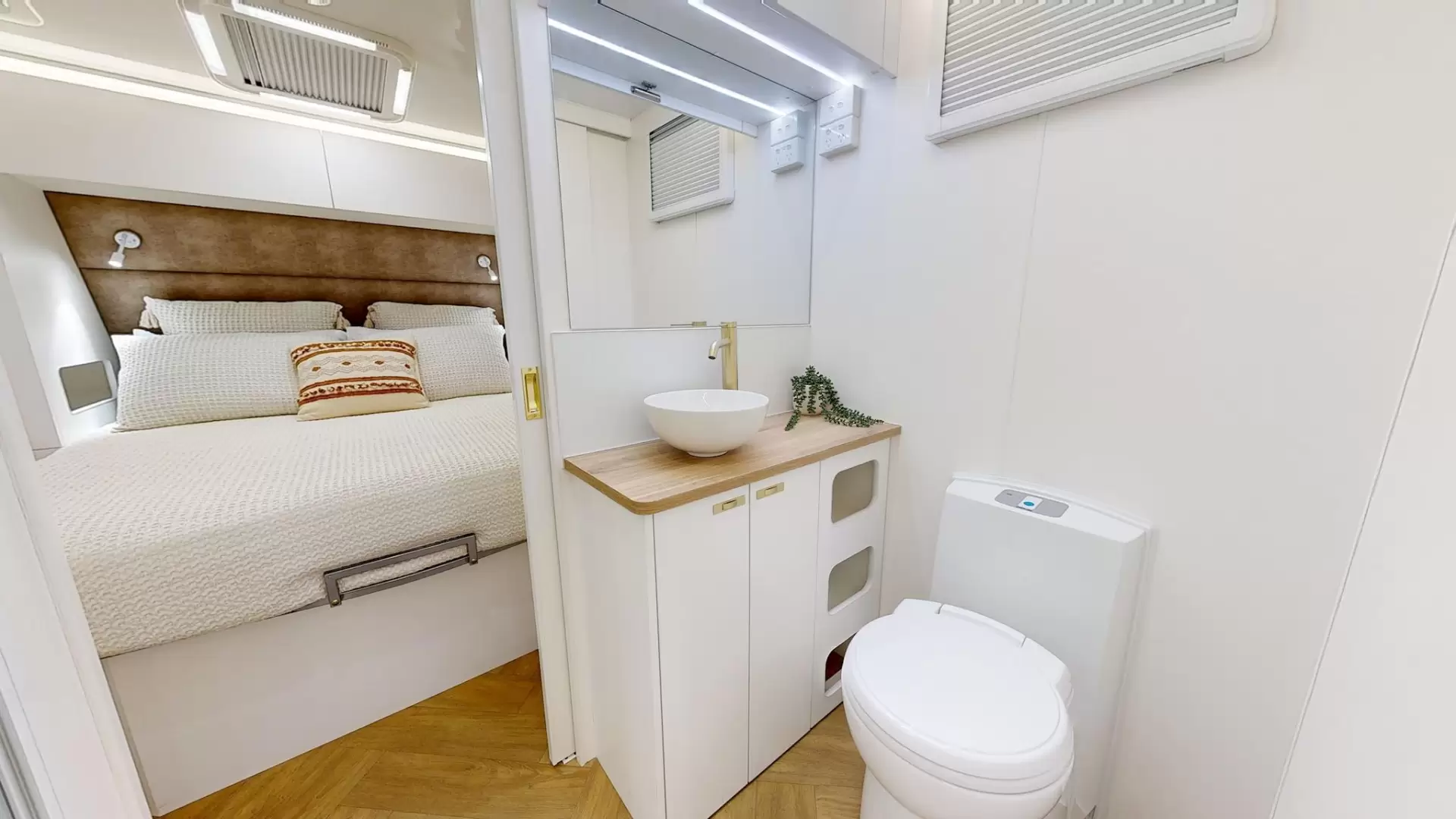 NEW 2026 ATLAS CARAVANS RVO