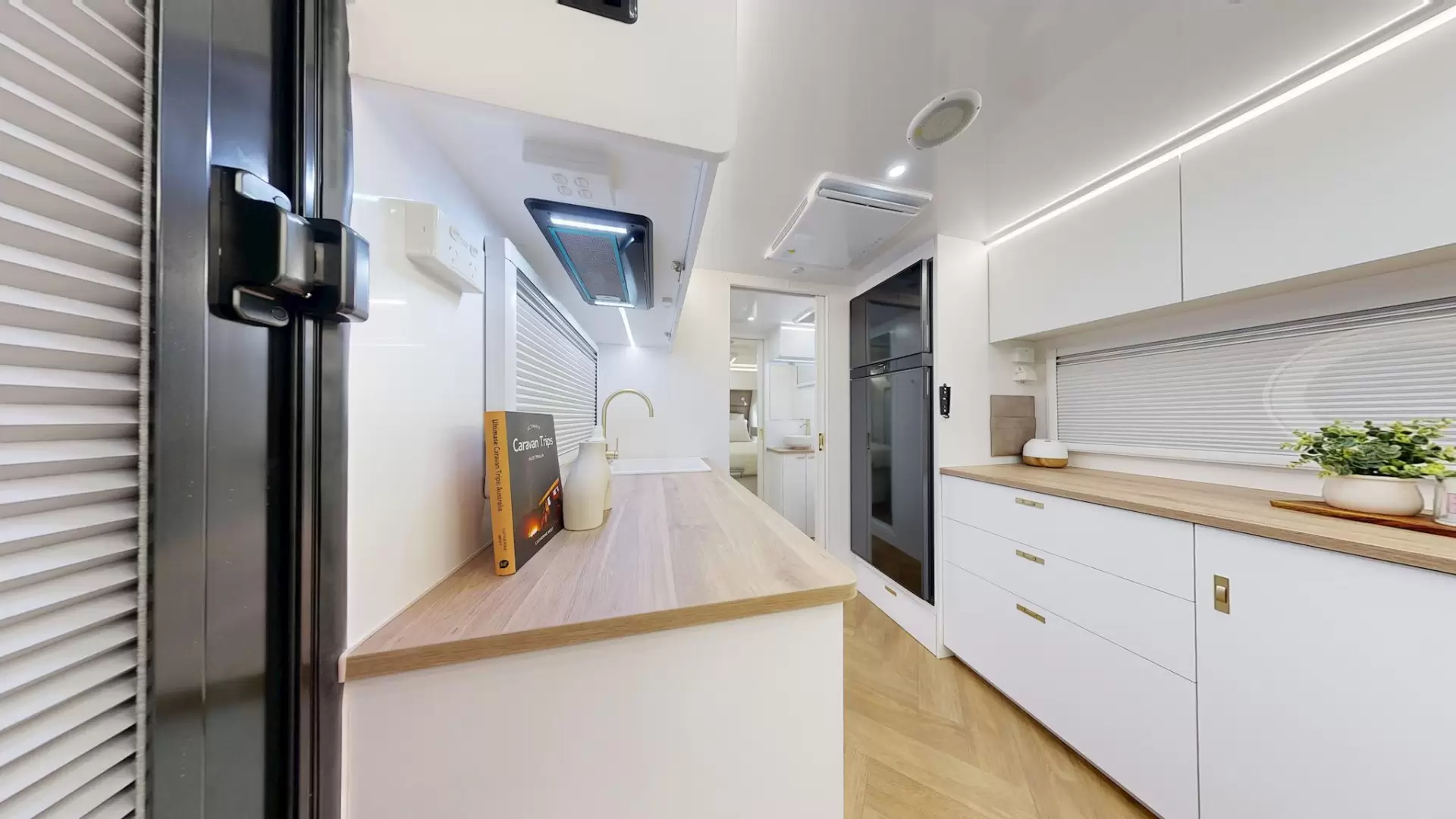 NEW 2026 ATLAS CARAVANS RVO