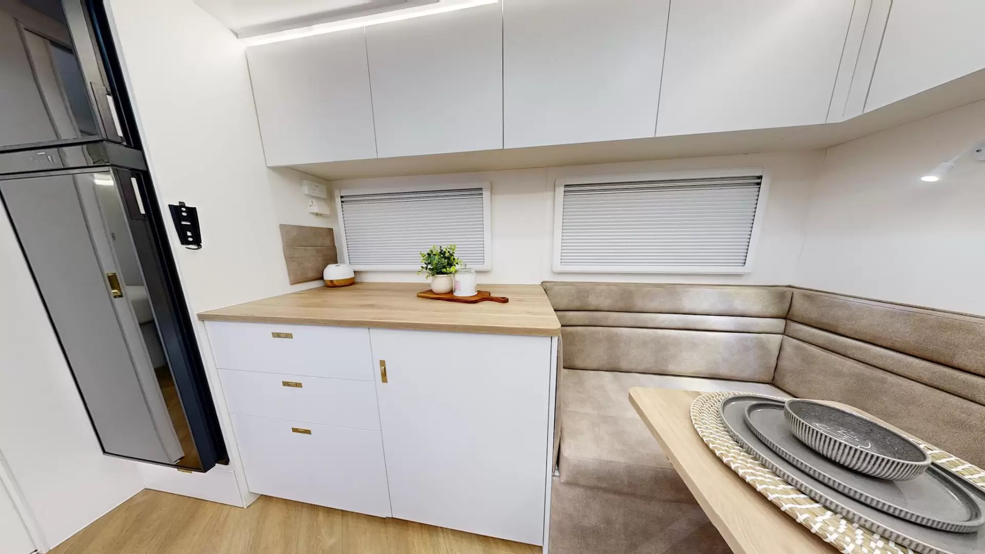 NEW 2026 ATLAS CARAVANS RVO