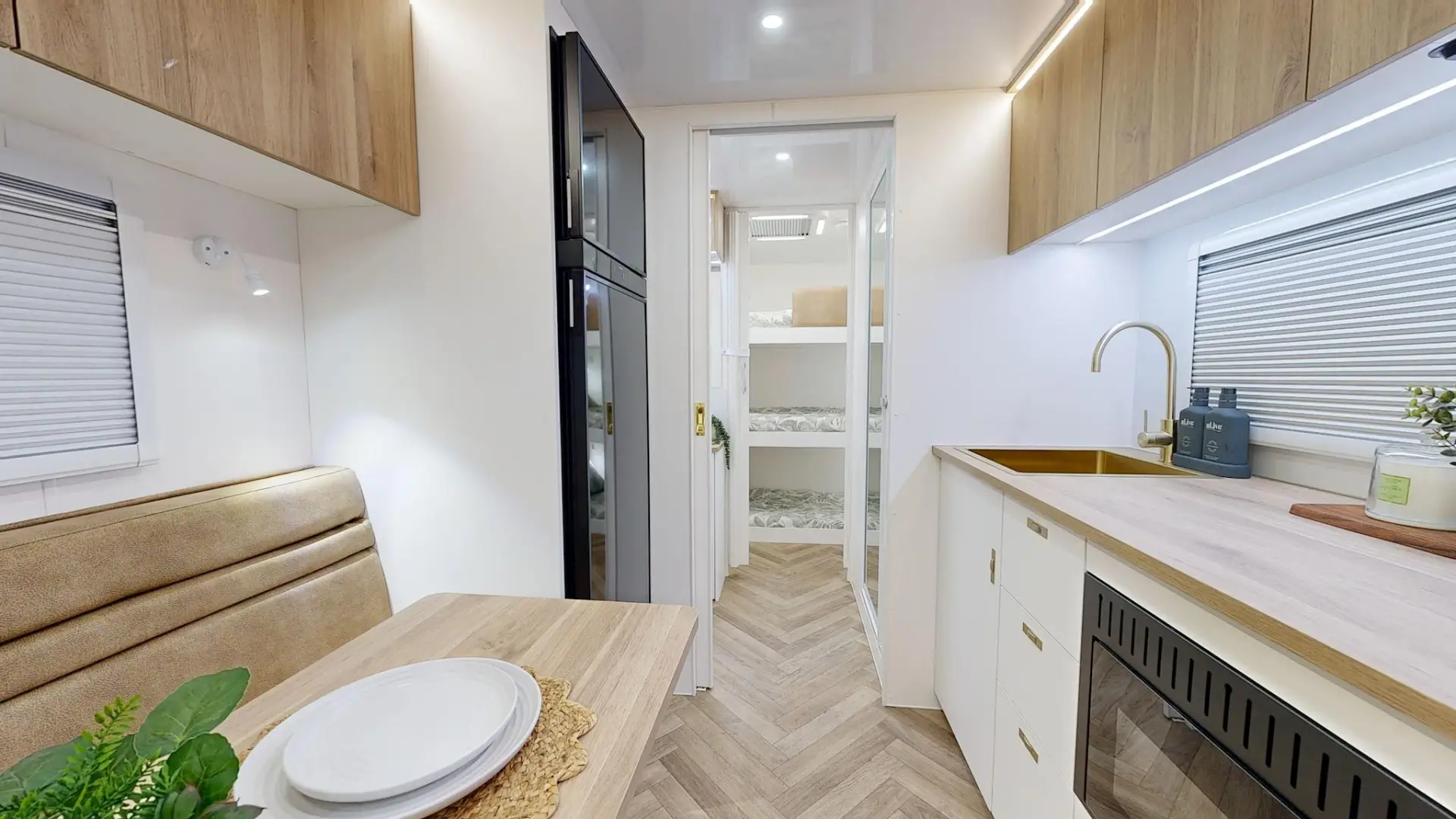 NEW 2026 ATLAS CARAVANS RVX