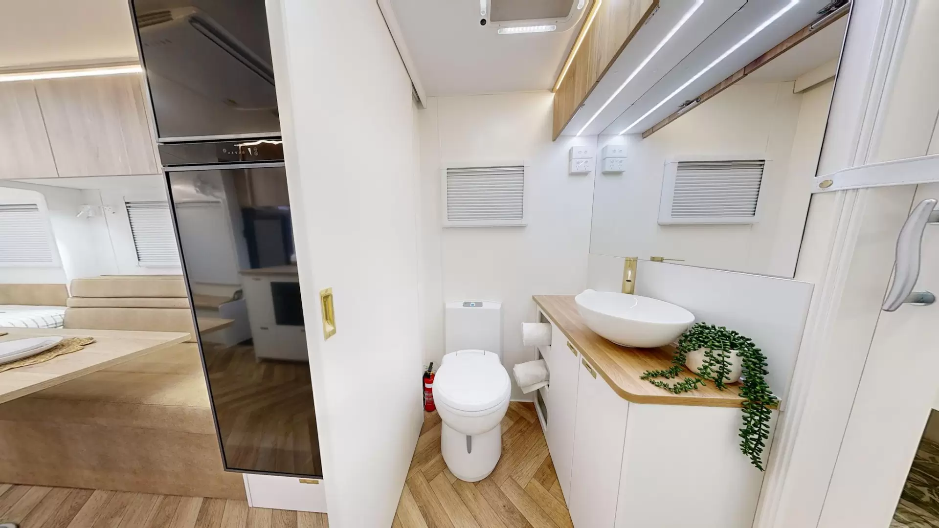 NEW 2026 ATLAS CARAVANS RVX