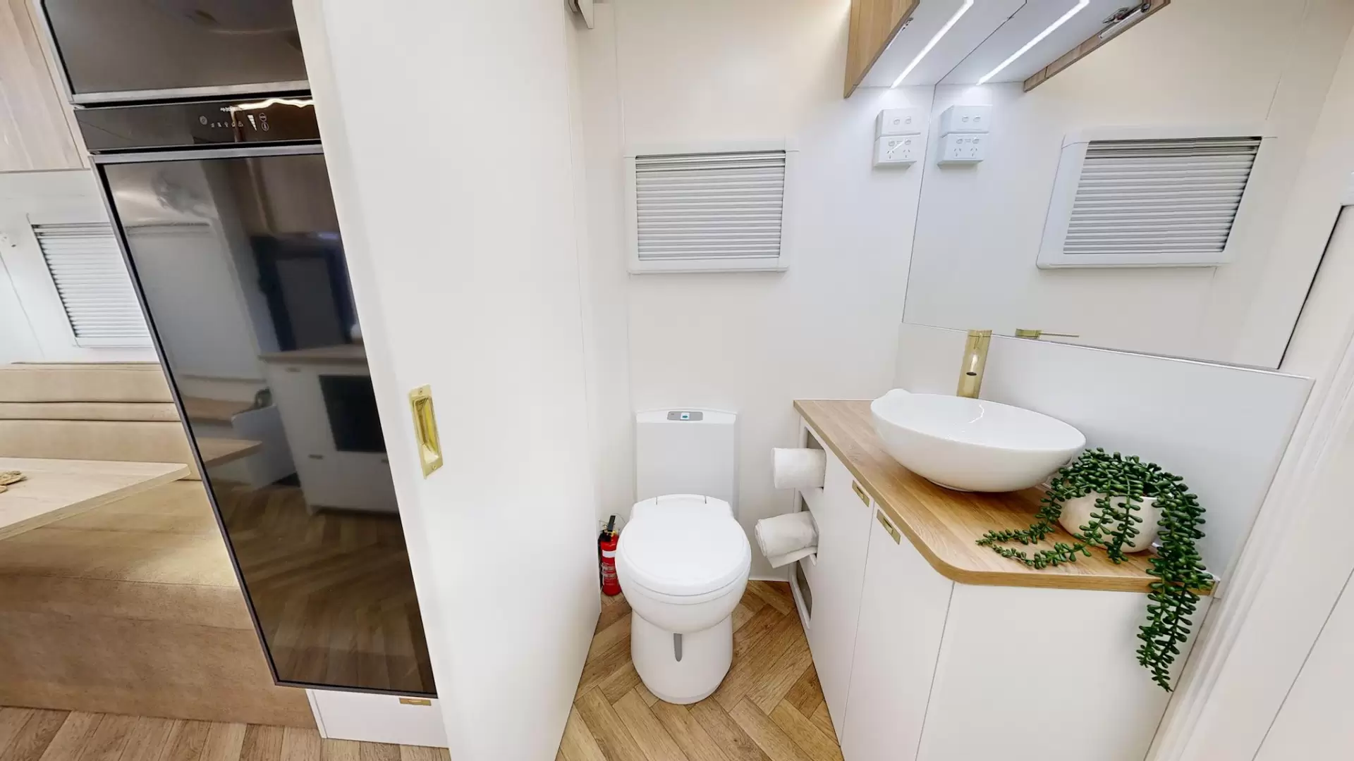 NEW 2026 ATLAS CARAVANS RVX