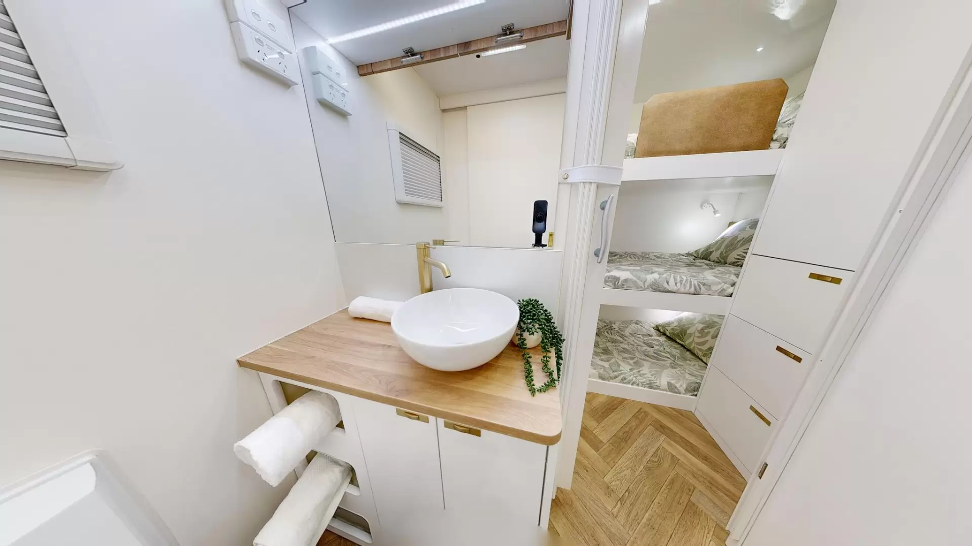 NEW 2026 ATLAS CARAVANS RVX