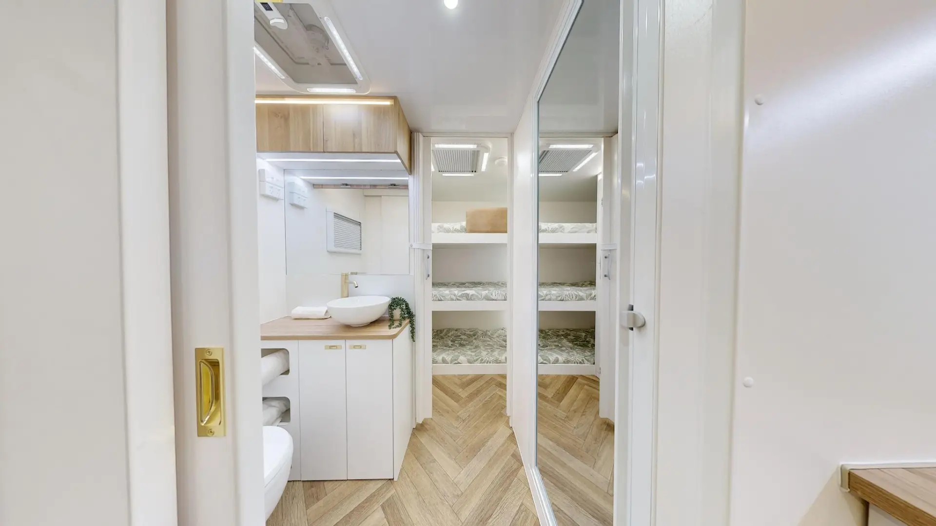 NEW 2026 ATLAS CARAVANS RVX