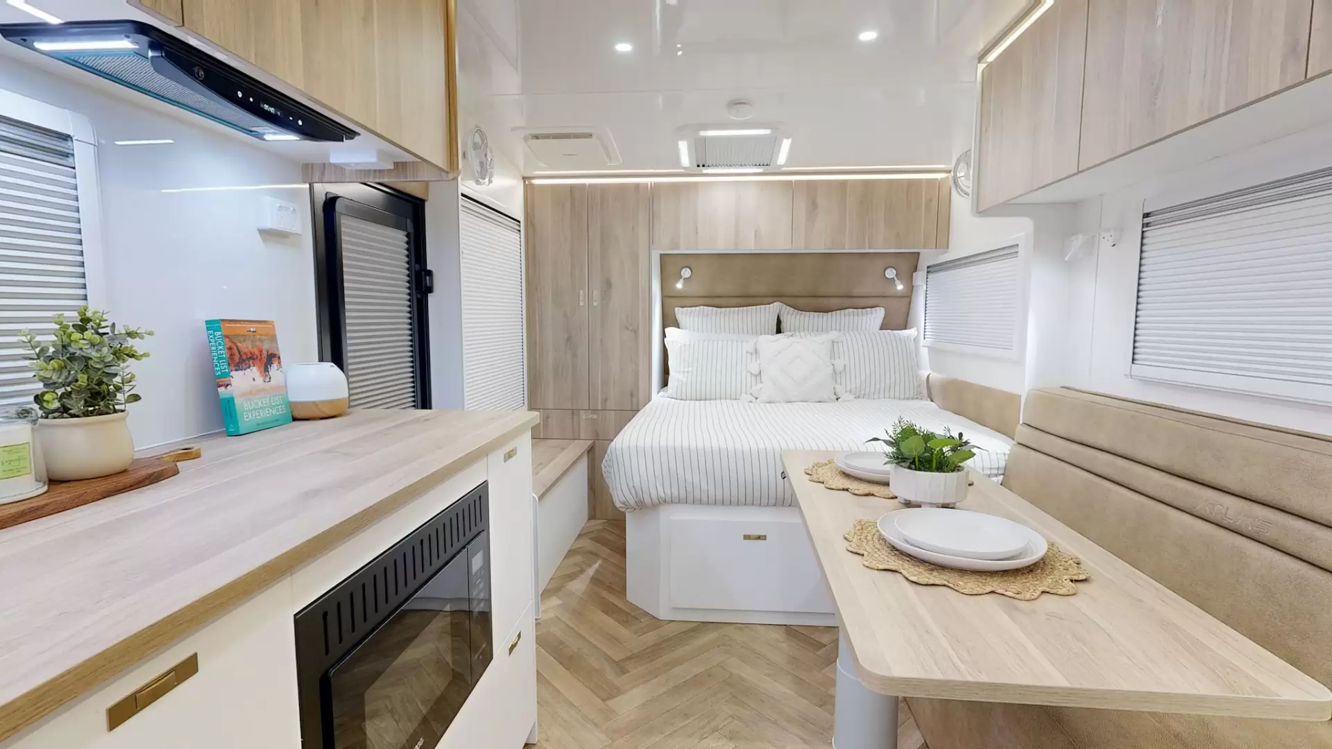 NEW 2026 ATLAS CARAVANS RVX