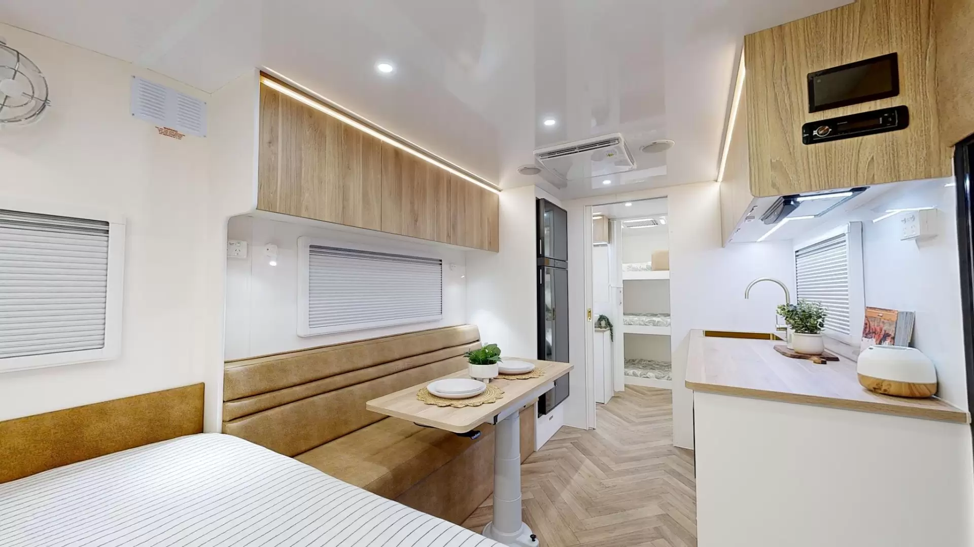 NEW 2026 ATLAS CARAVANS RVX